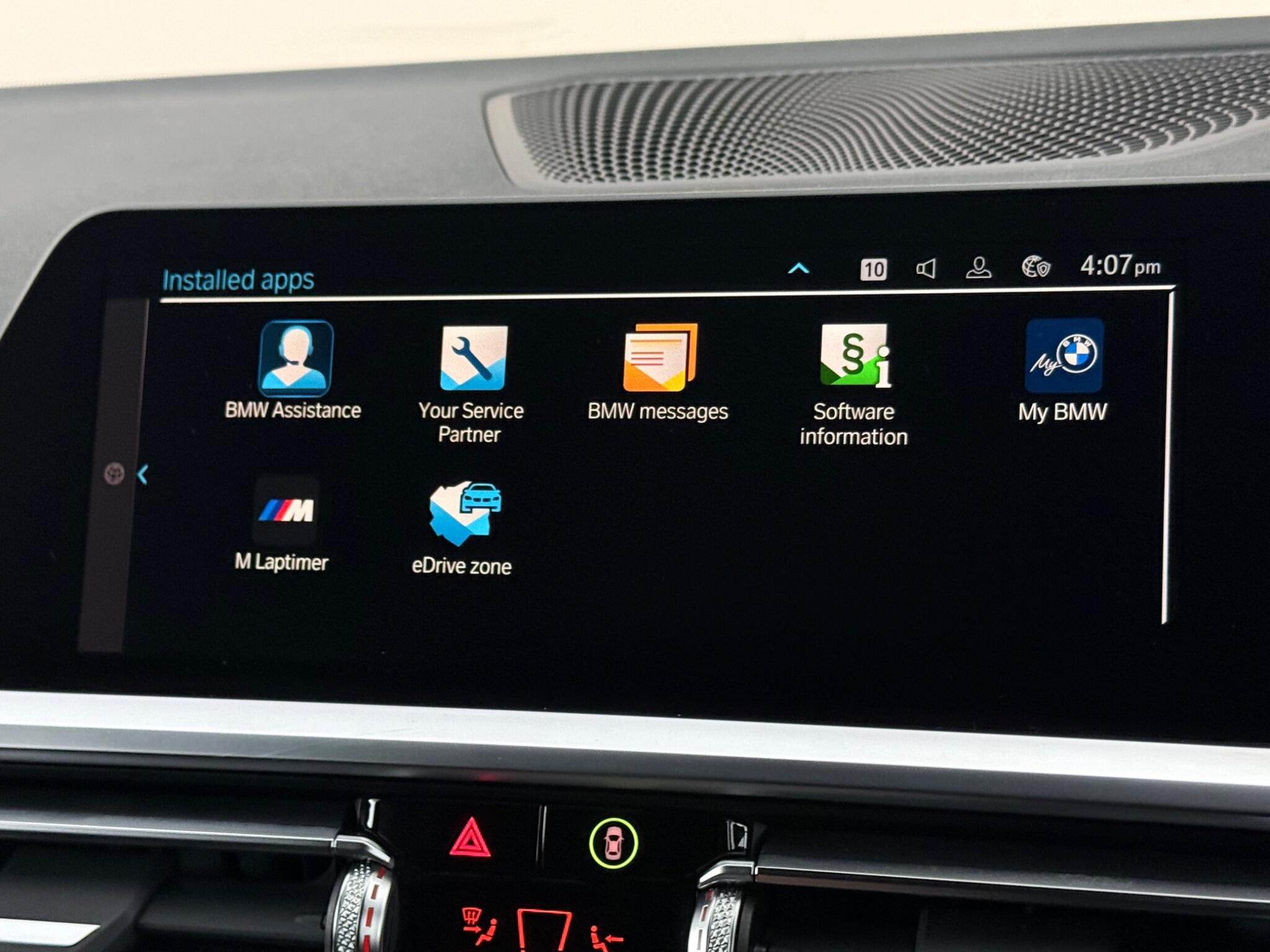BMW 3 Series view 28