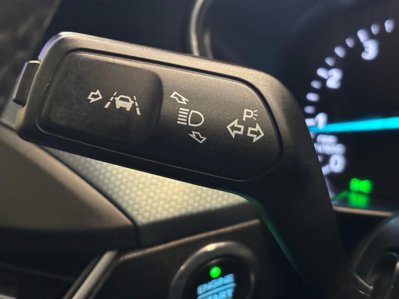 Ford Focus view 42
