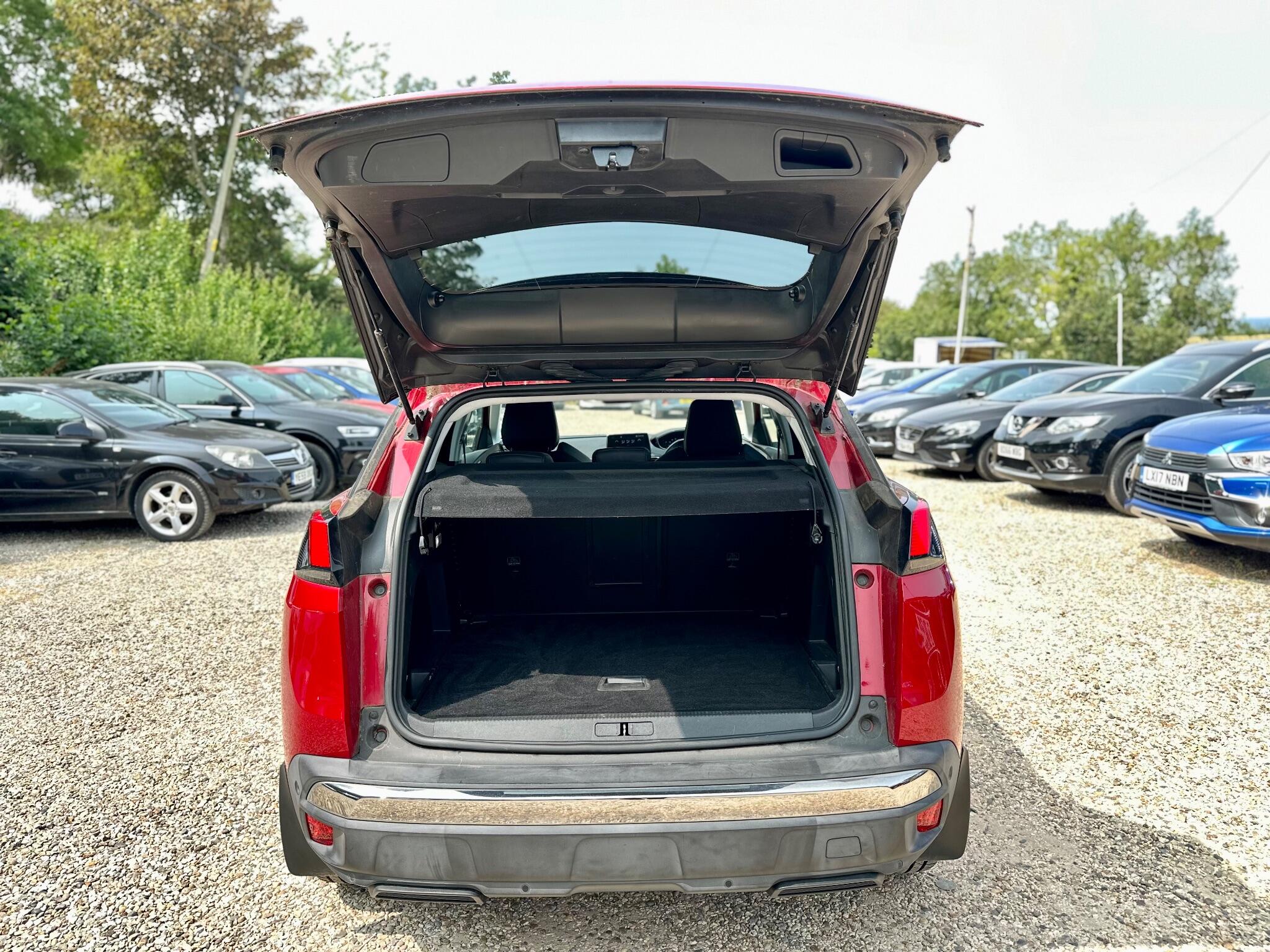 Peugeot 3008 view 19