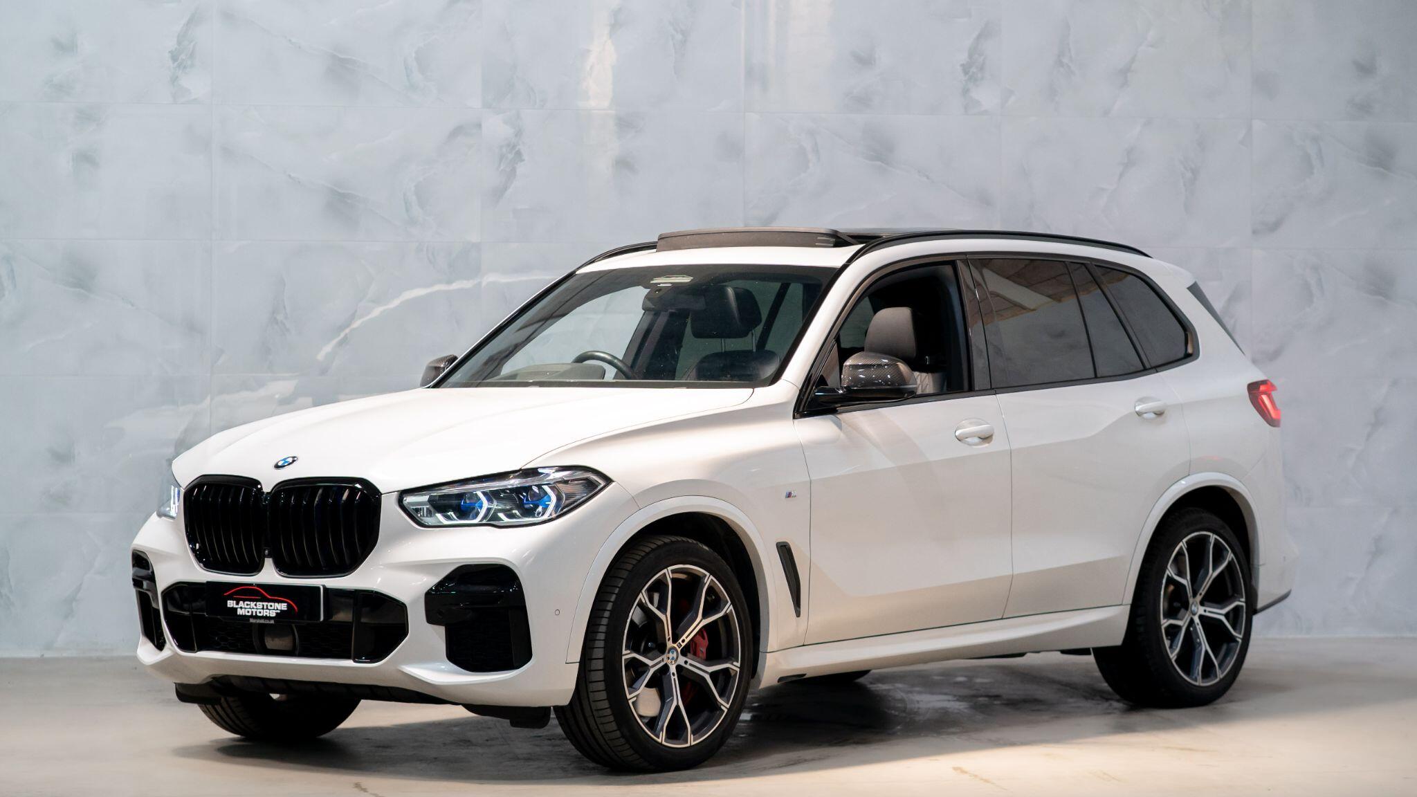 BMW X5 view 5