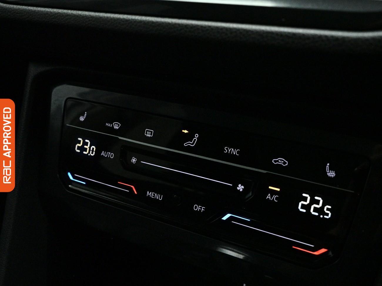 Volkswagen Tiguan Allspace view 19