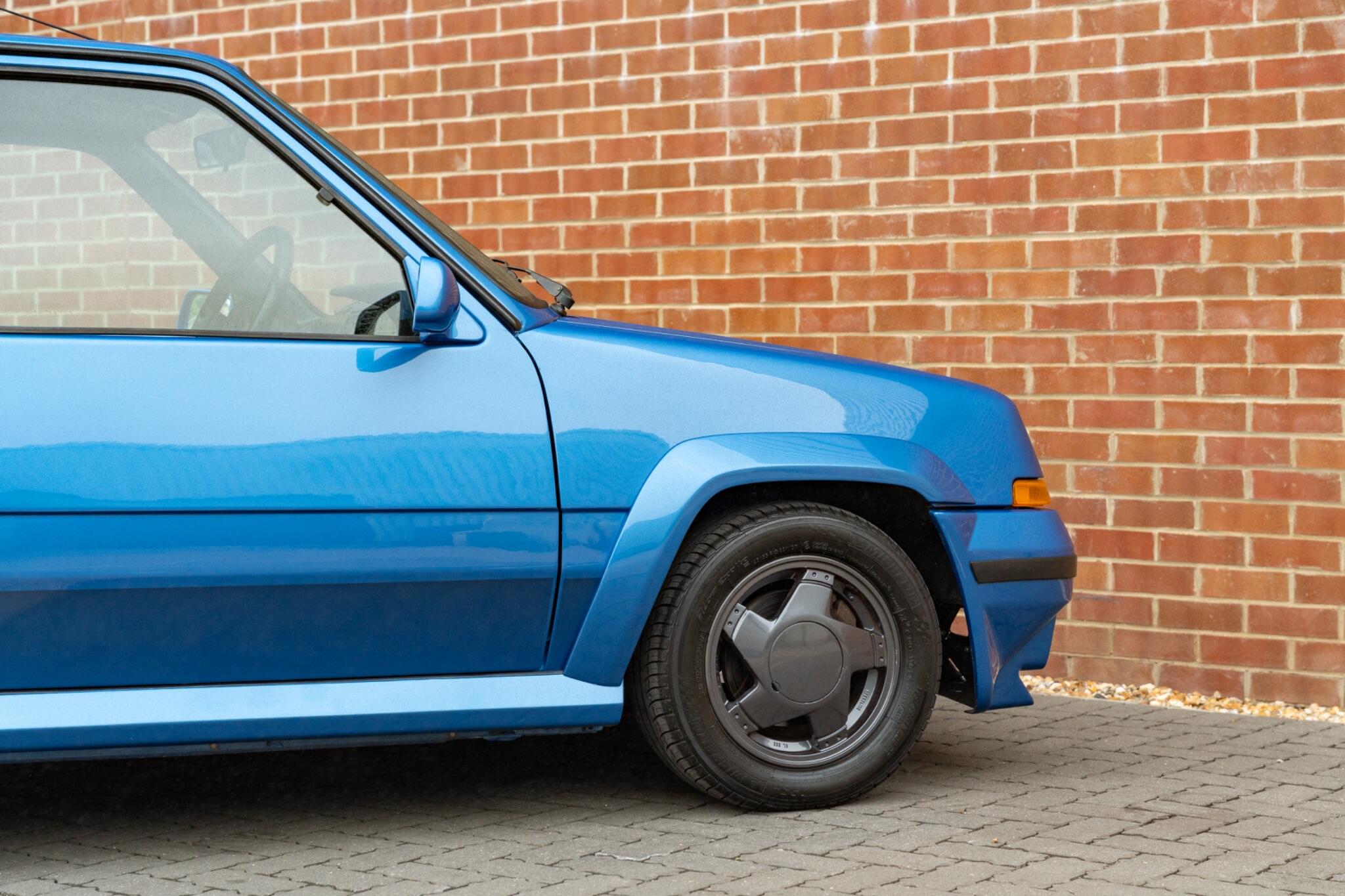 Renault R 5 view 5