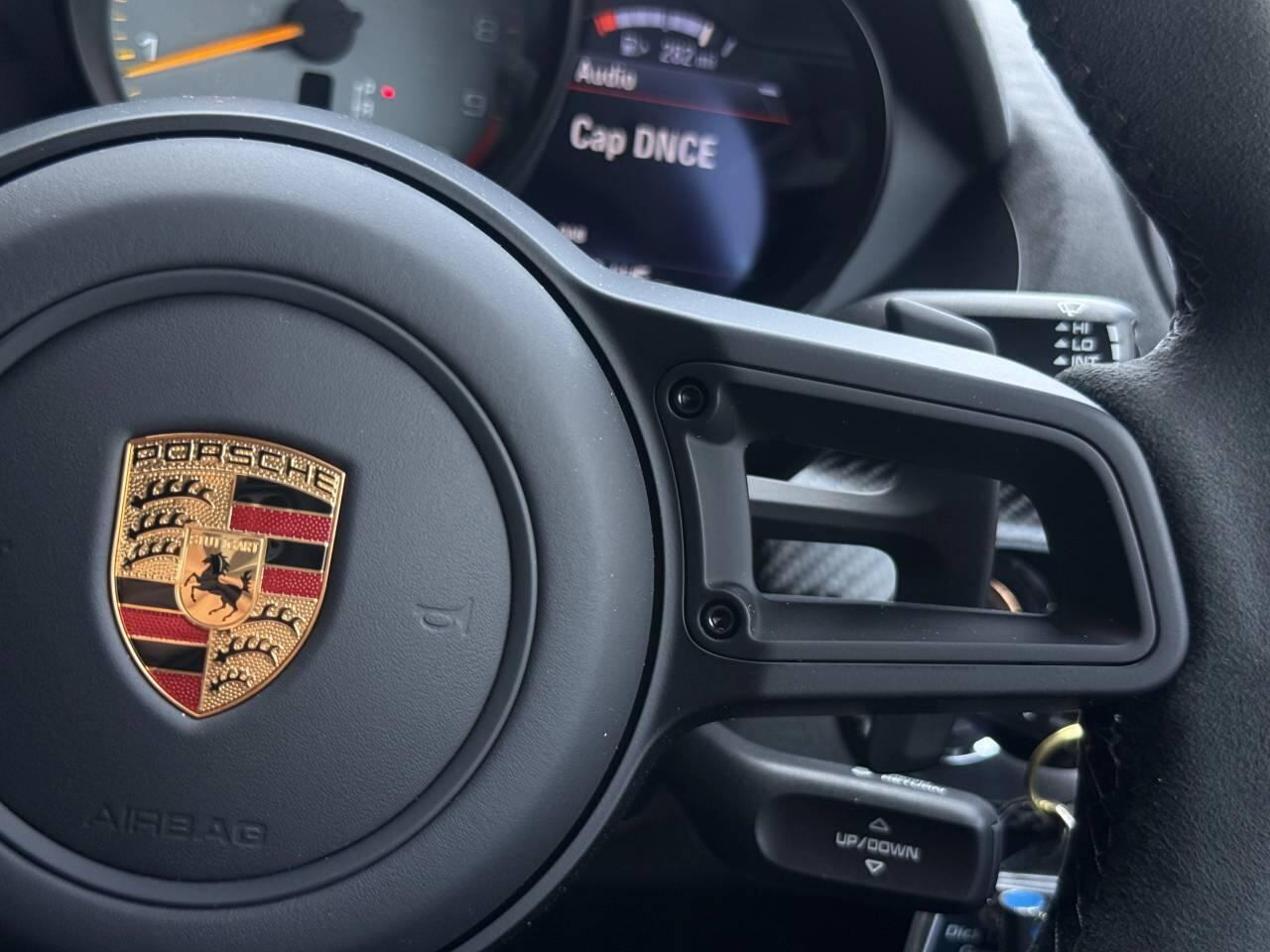 Porsche Cayman view 29