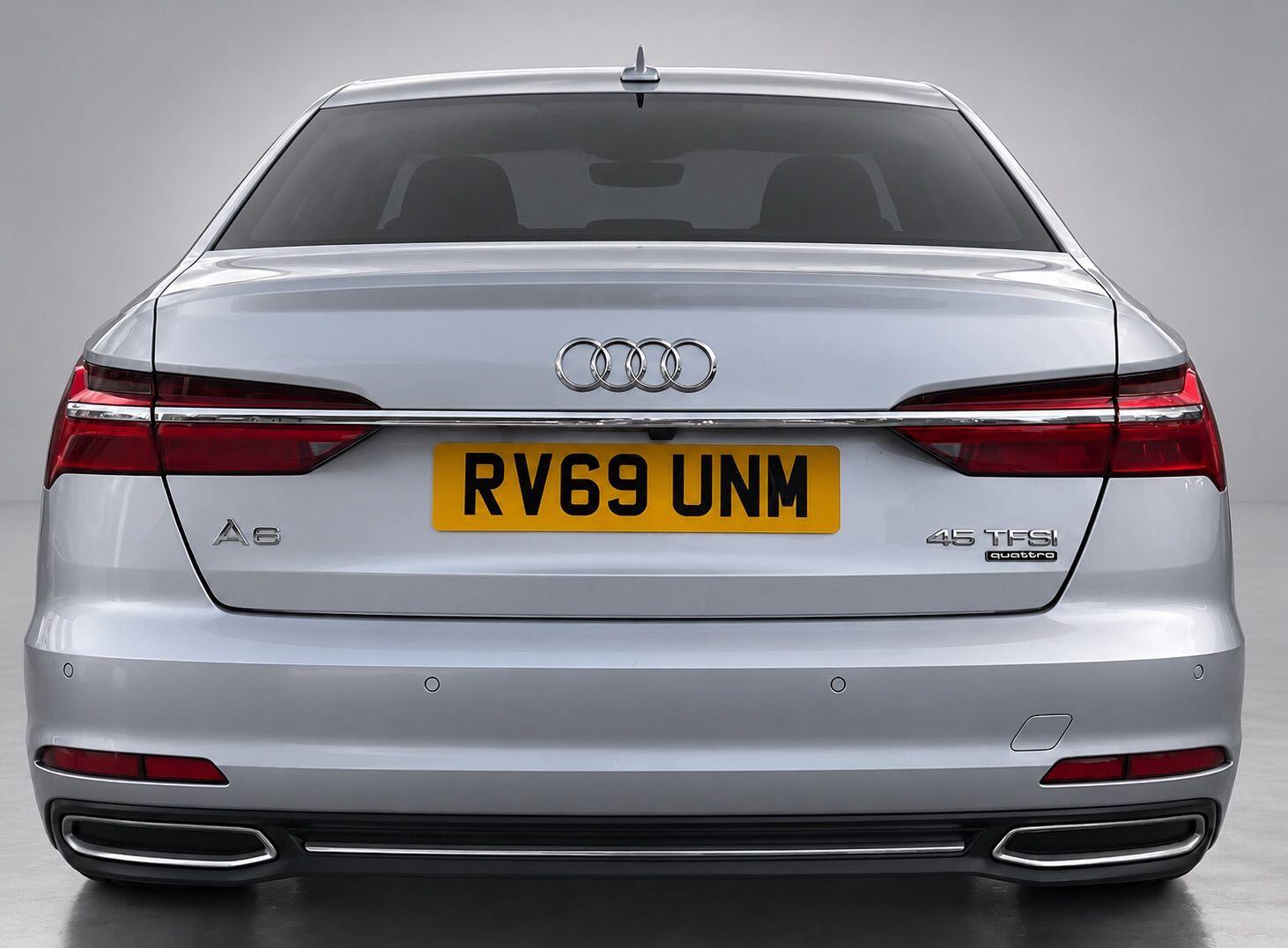 Audi A6 view 12