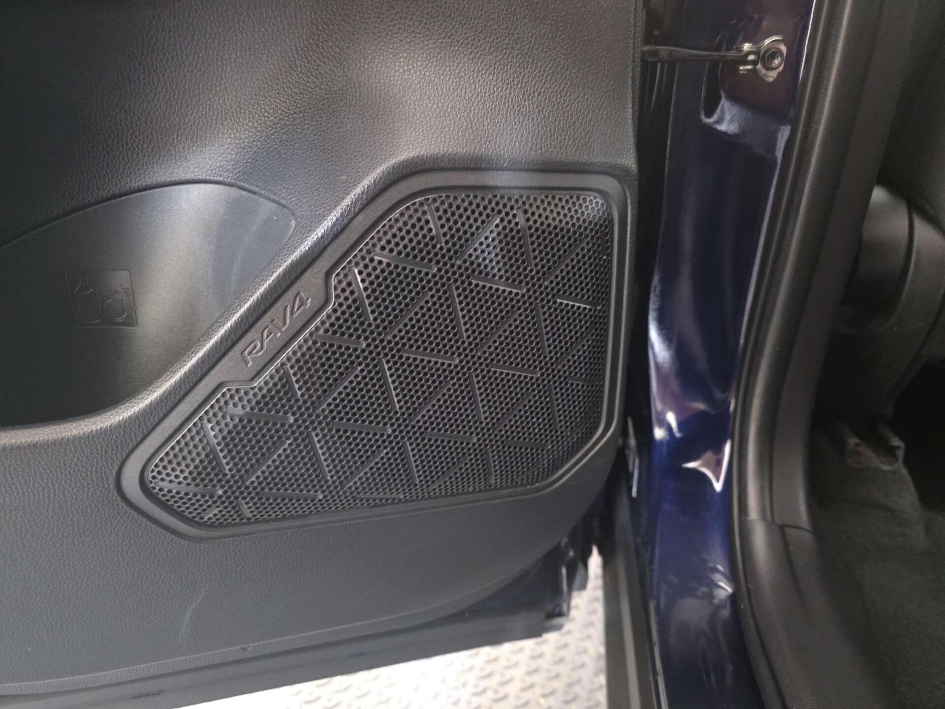 Toyota Rav4 view 38