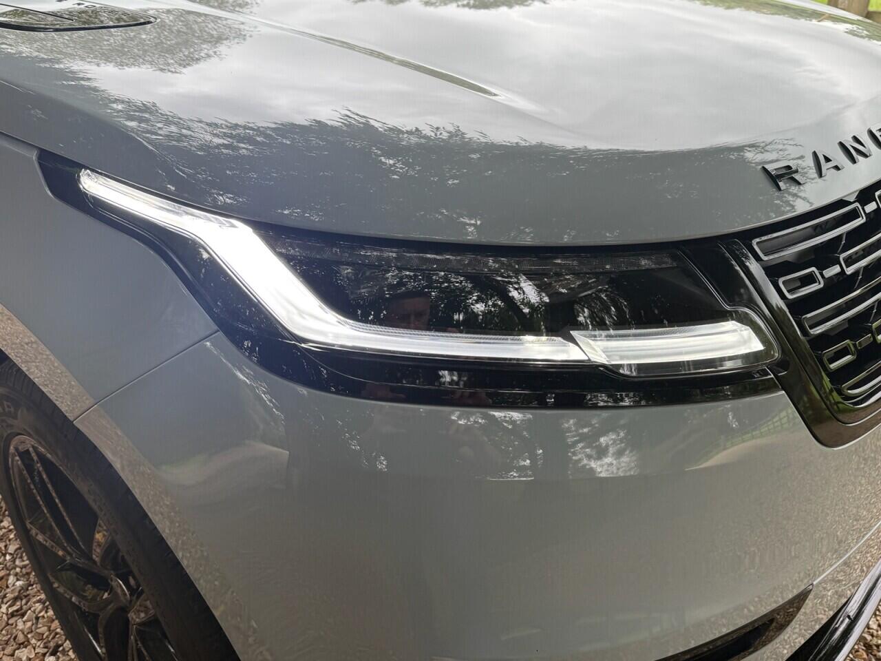 Land Rover Range Rover Velar view 12