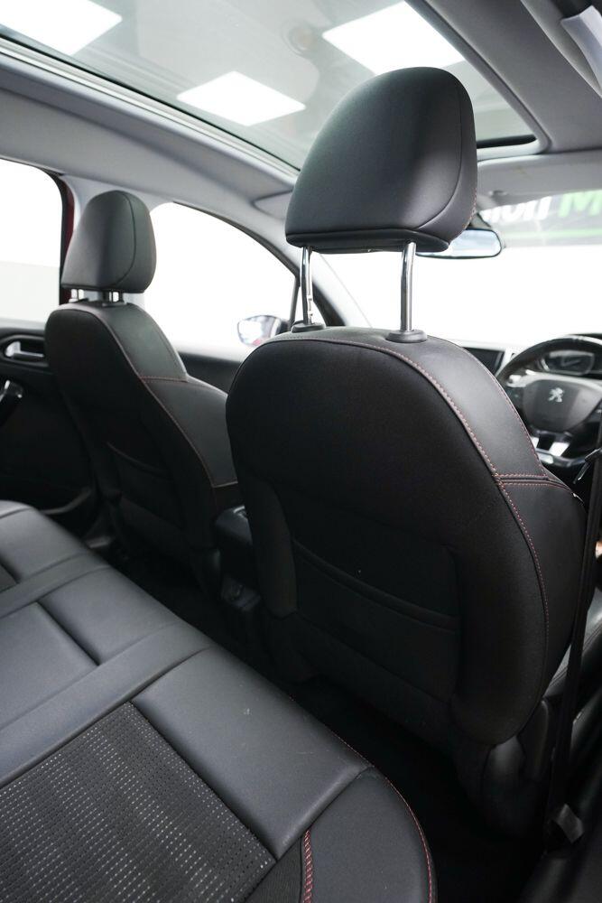 Peugeot 2008 view 15