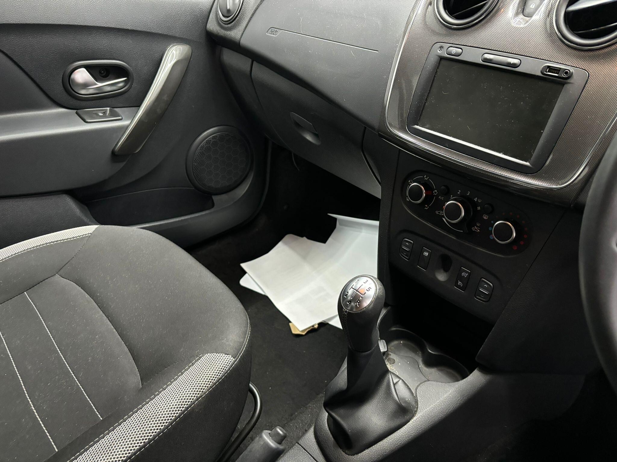 Dacia Sandero Stepway view 6