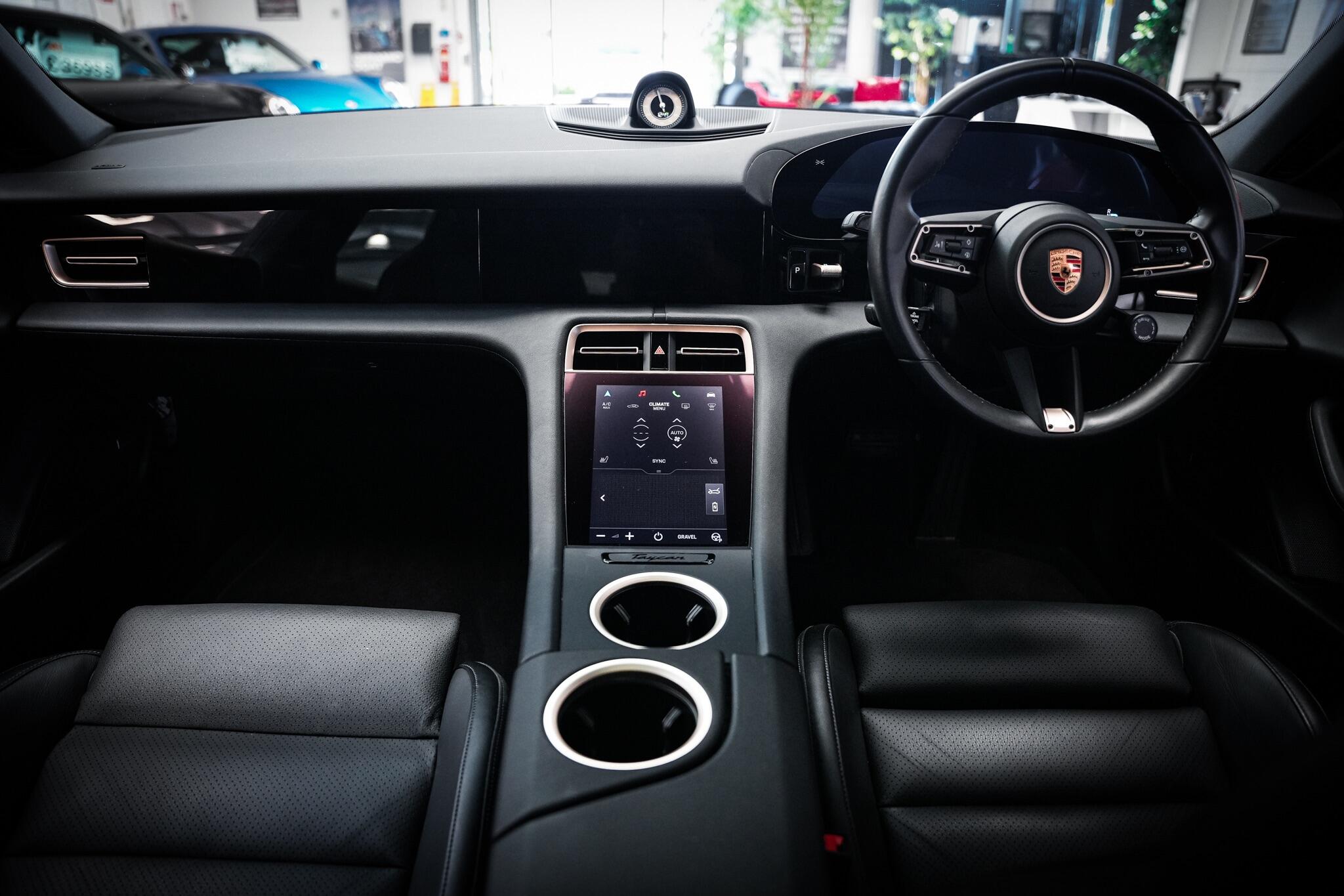 Porsche Taycan view 21
