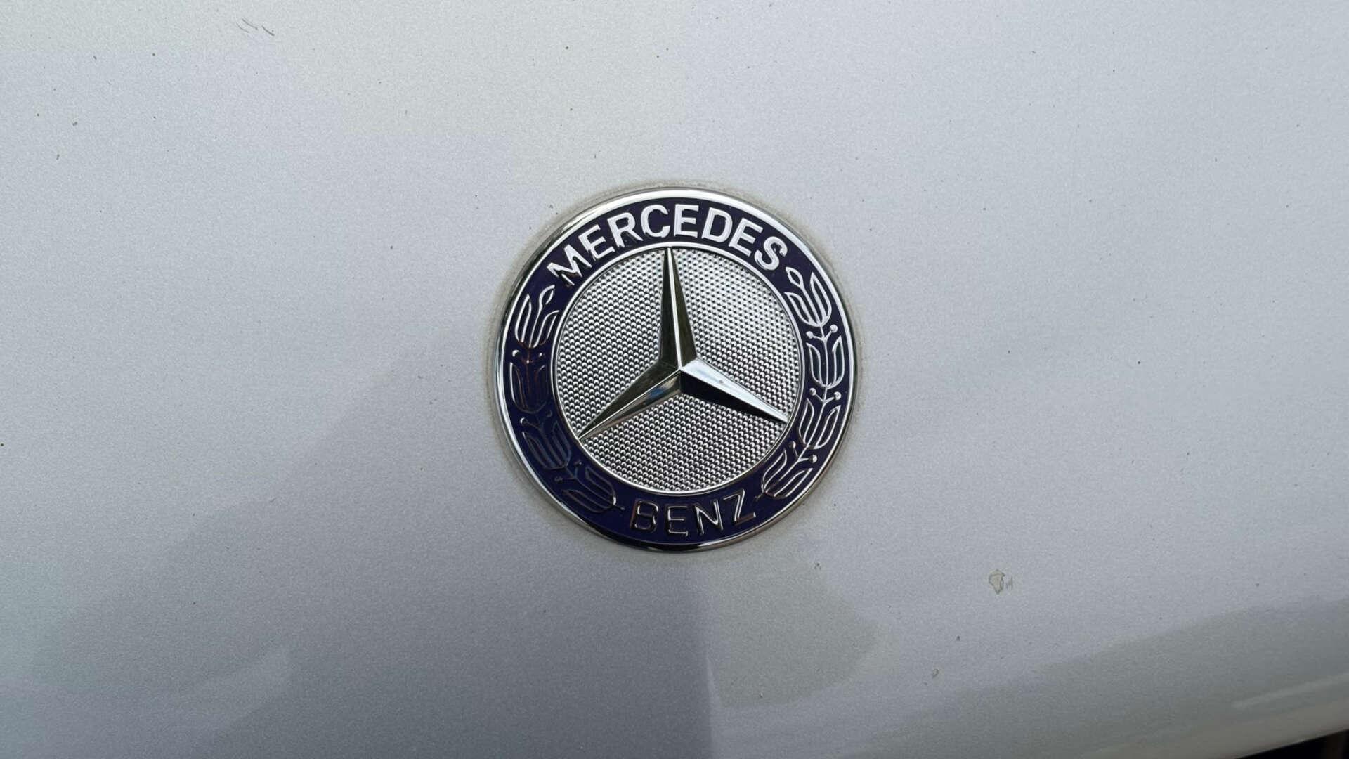 Mercedes-Benz C-Class view 41