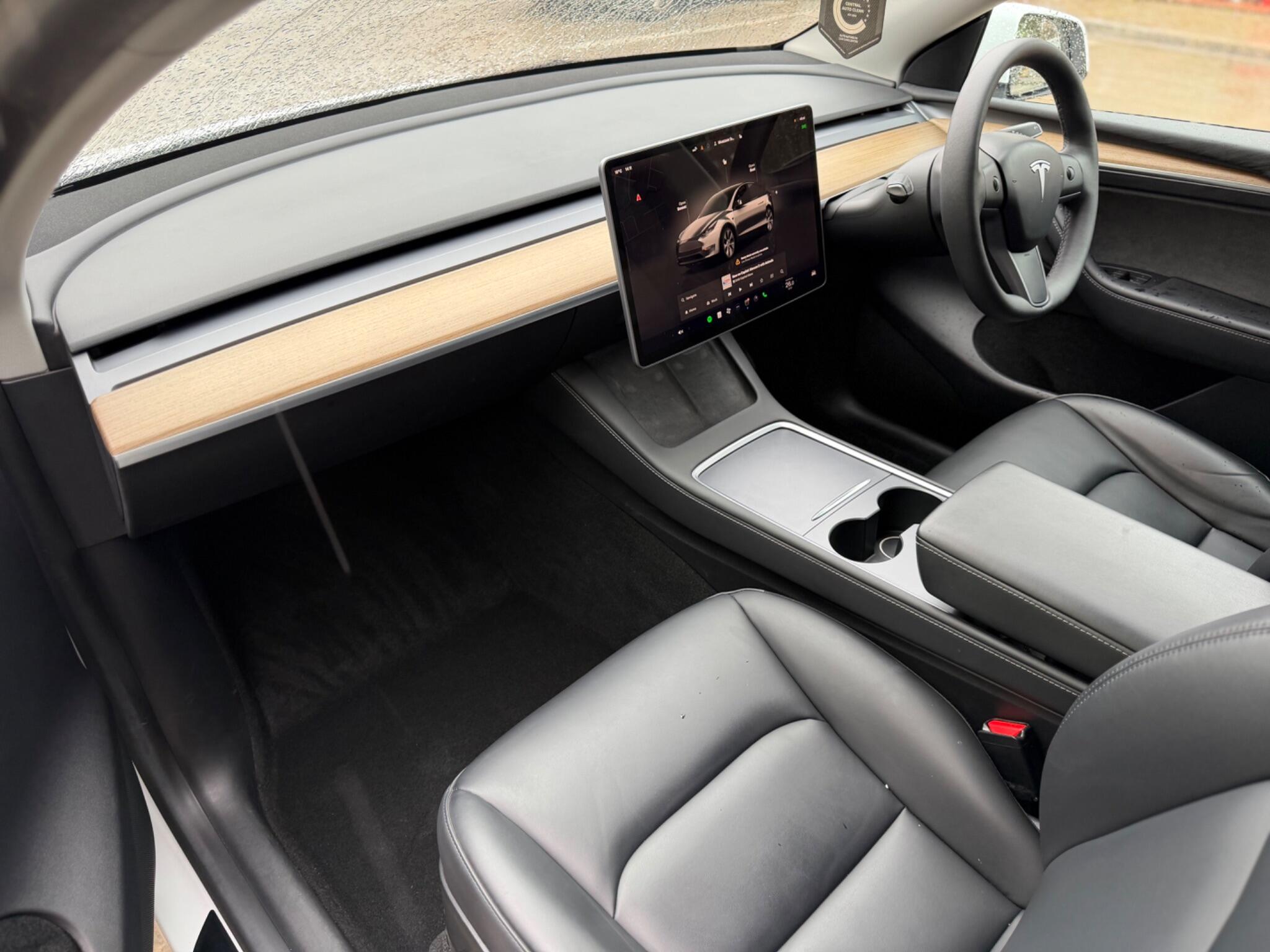 Tesla Model Y view 30
