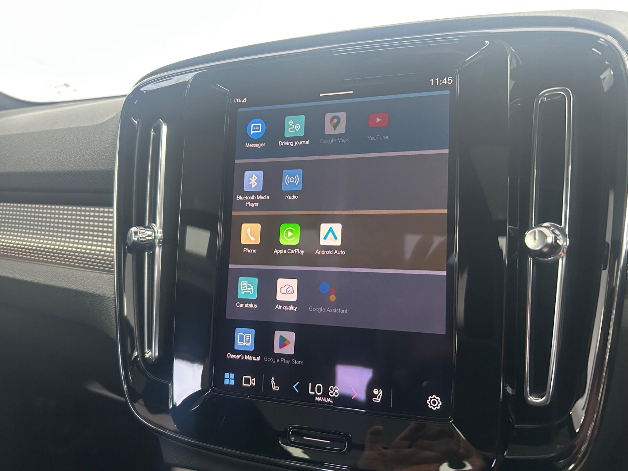 Volvo XC40 view 24