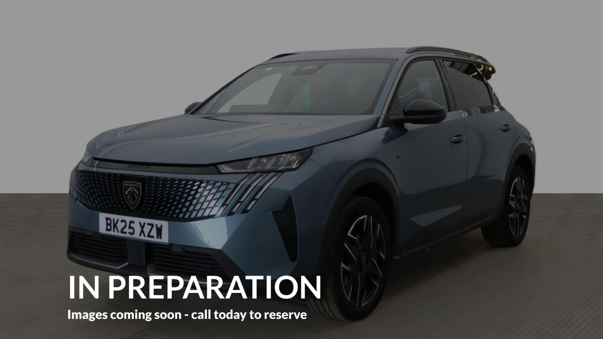 Peugeot 5008 view 2