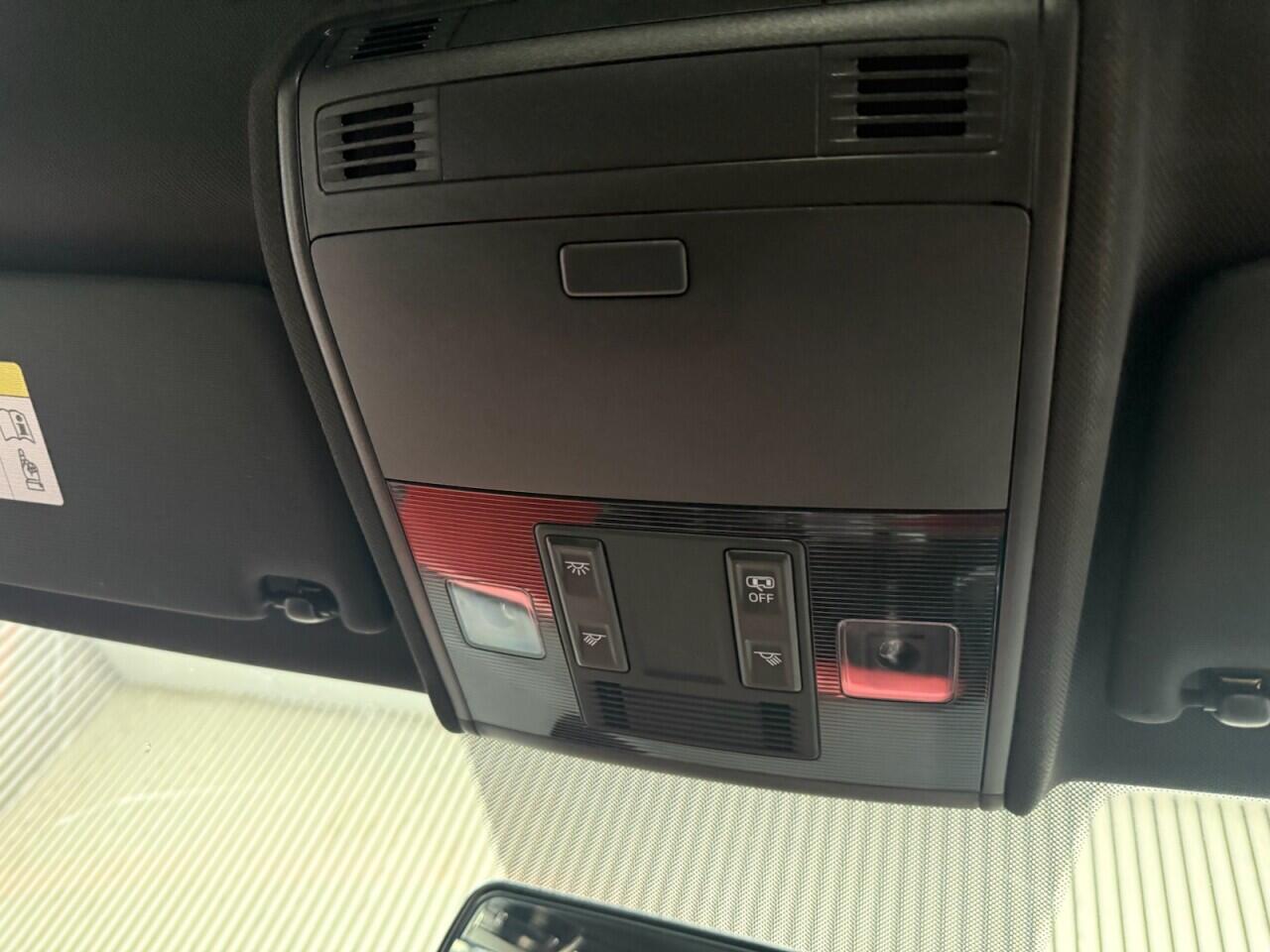 Volkswagen Polo view 23