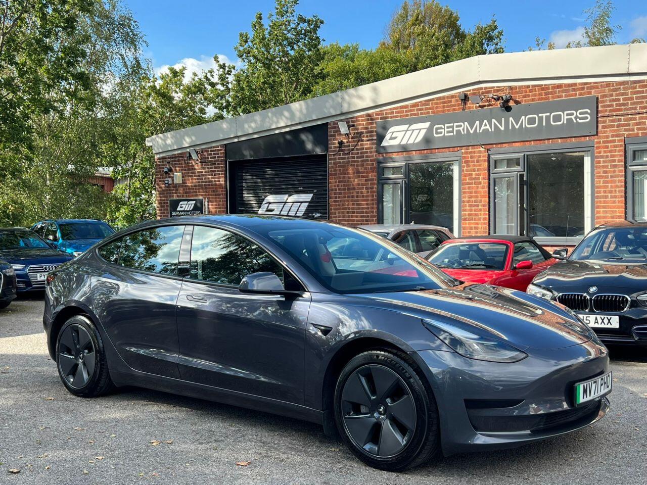 Tesla Model 3 view 7