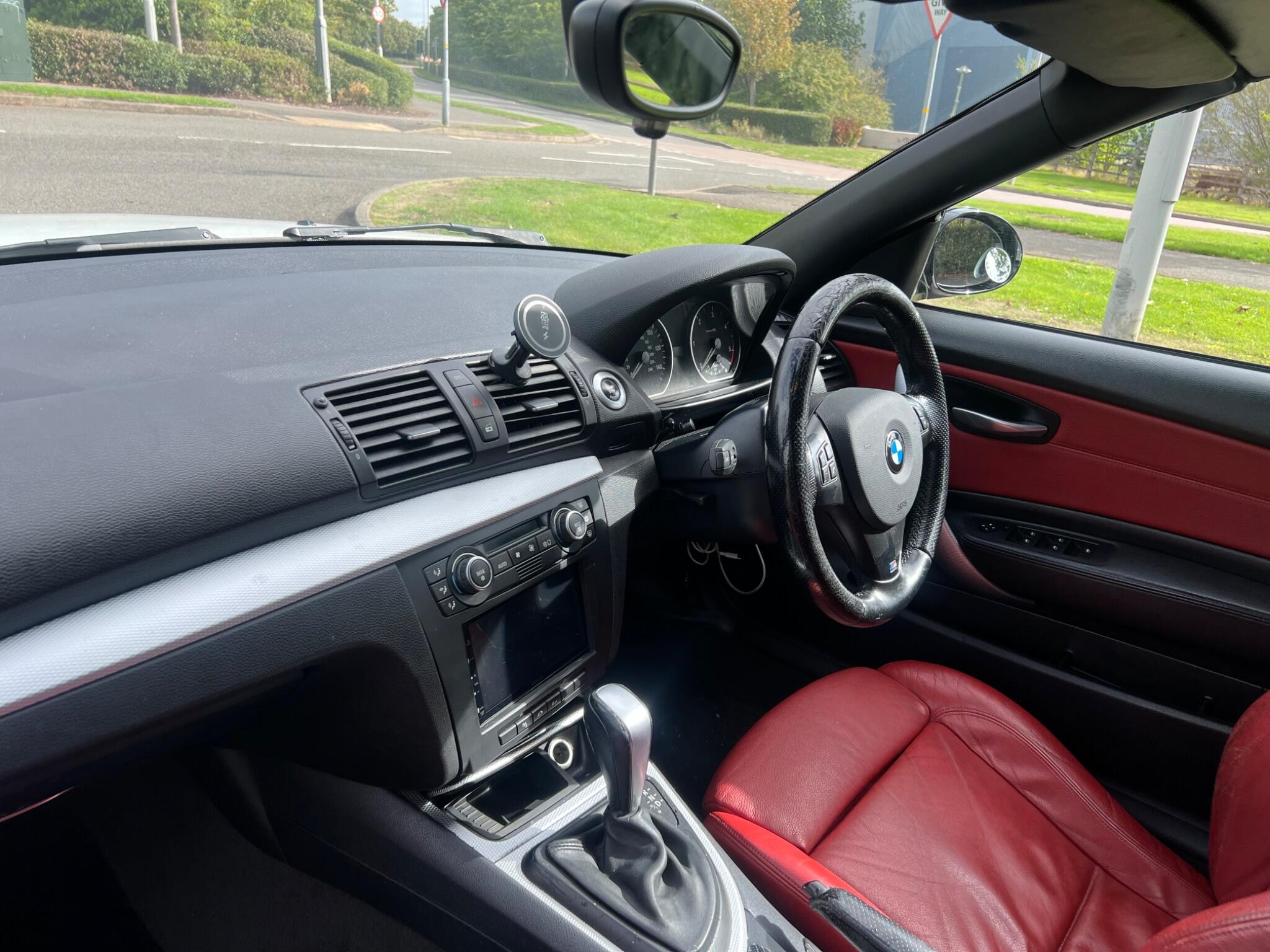BMW 1 Series view 21