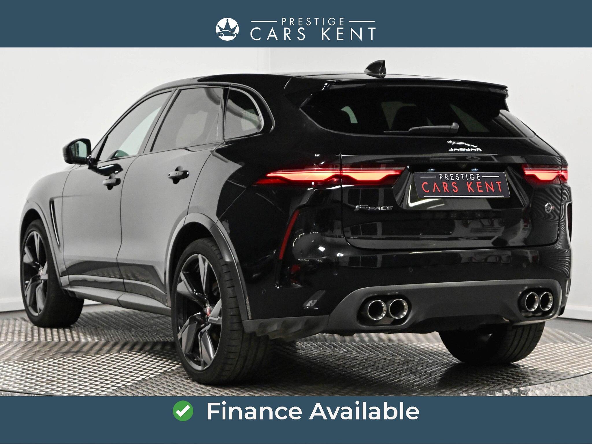 Jaguar F-Pace view 3