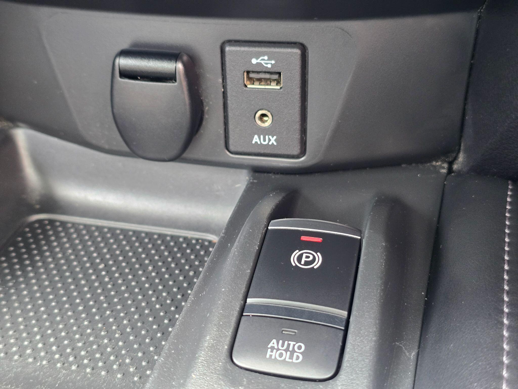 Nissan X-Trail view 25