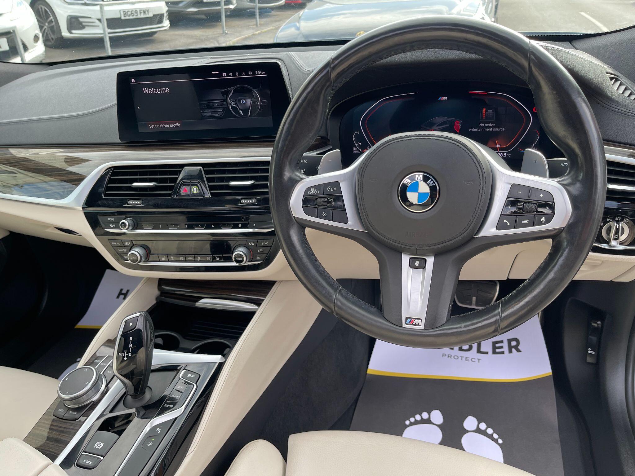 BMW 6 Series view 42