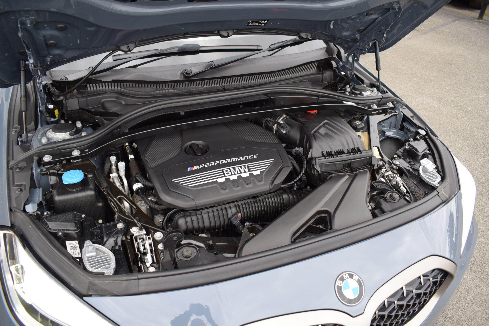 BMW 1 Series view 34