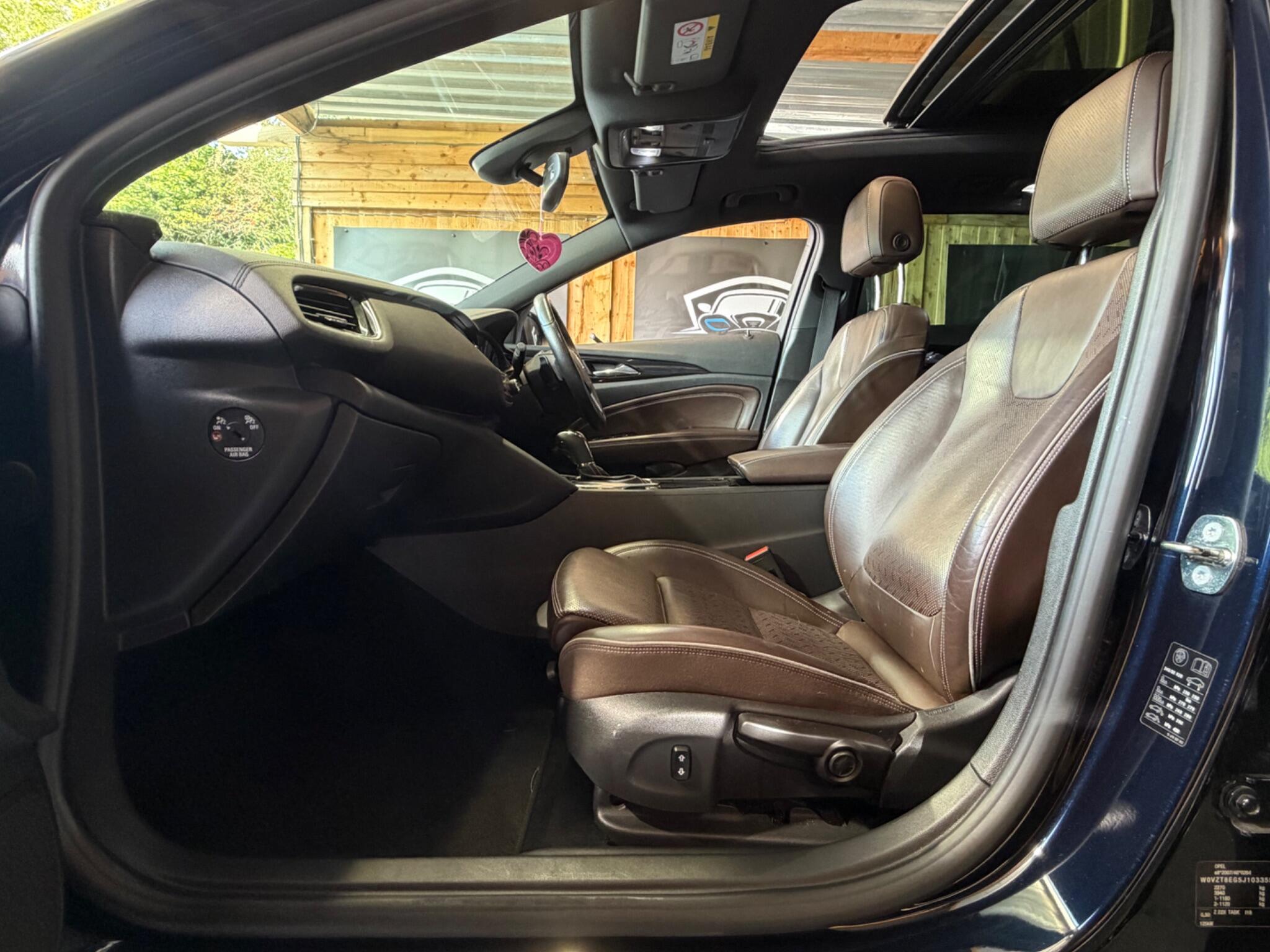 Vauxhall Insignia view 44