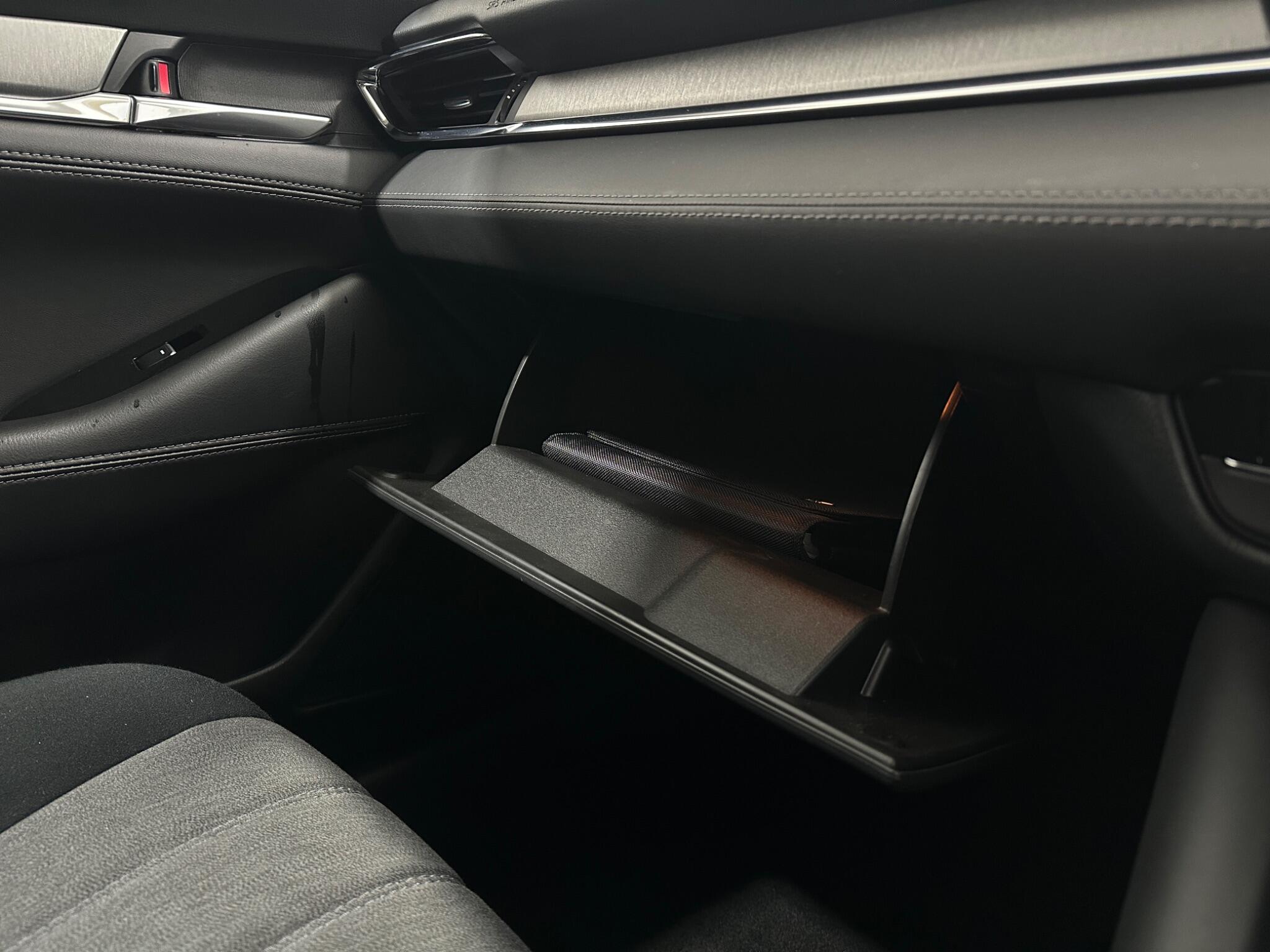 Mazda Mazda6 view 26