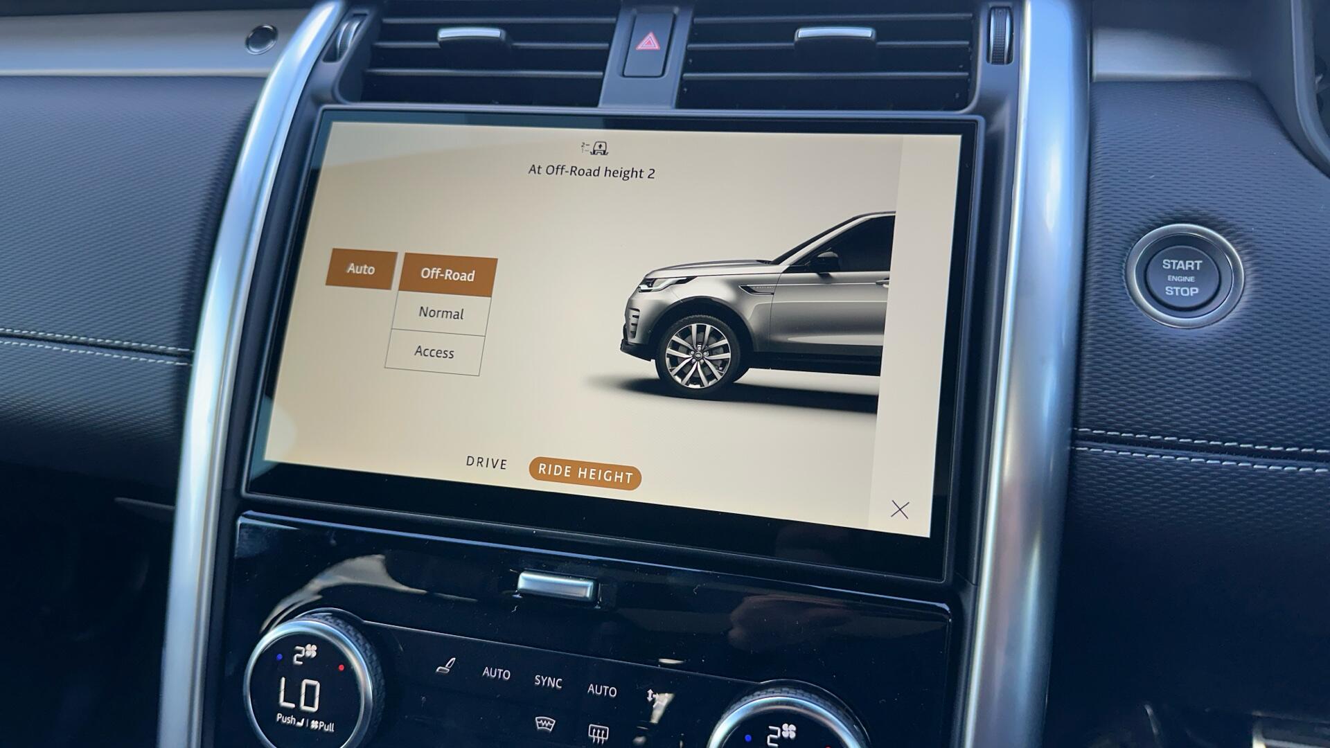 Land Rover Discovery view 59
