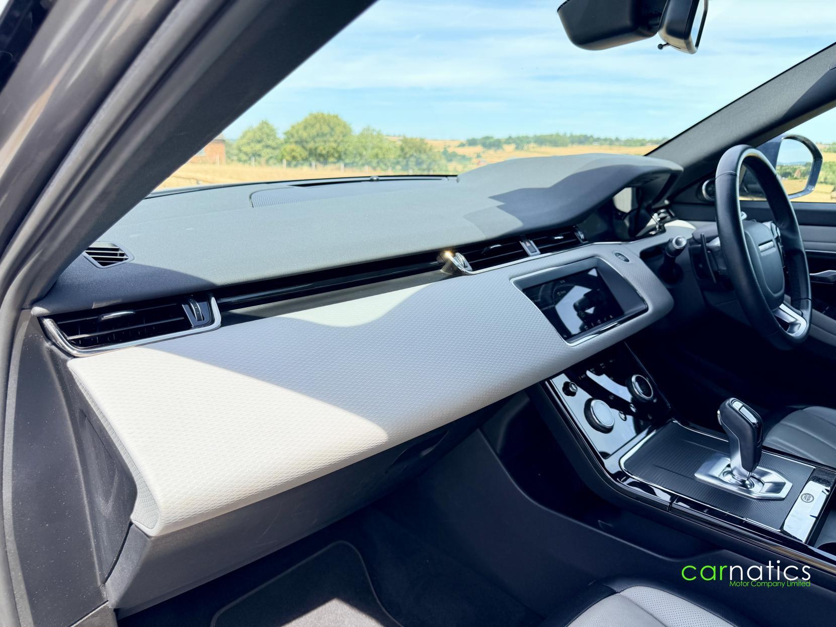 Land Rover Range Rover Evoque view 17