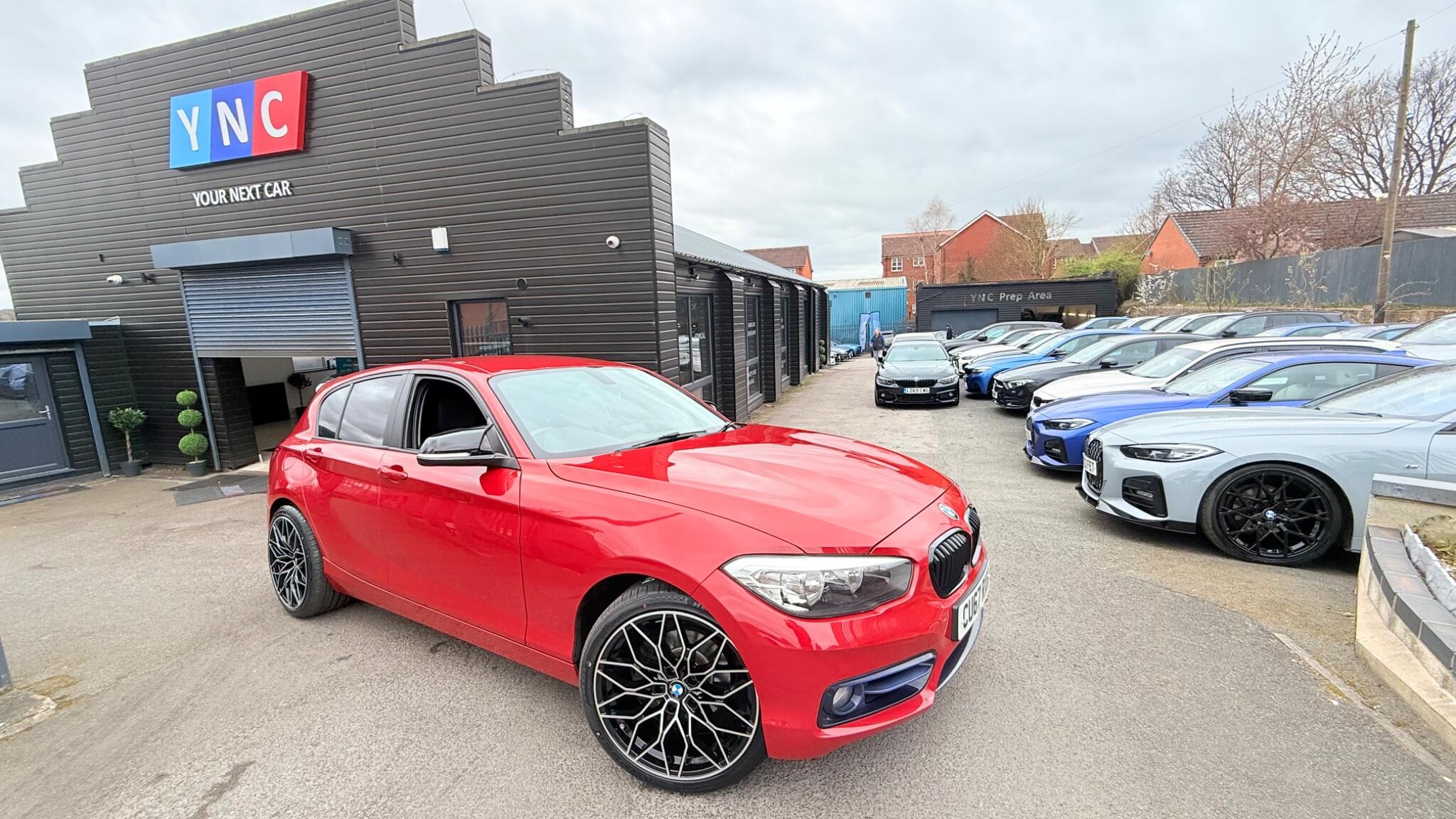 BMW 1 Series view 4