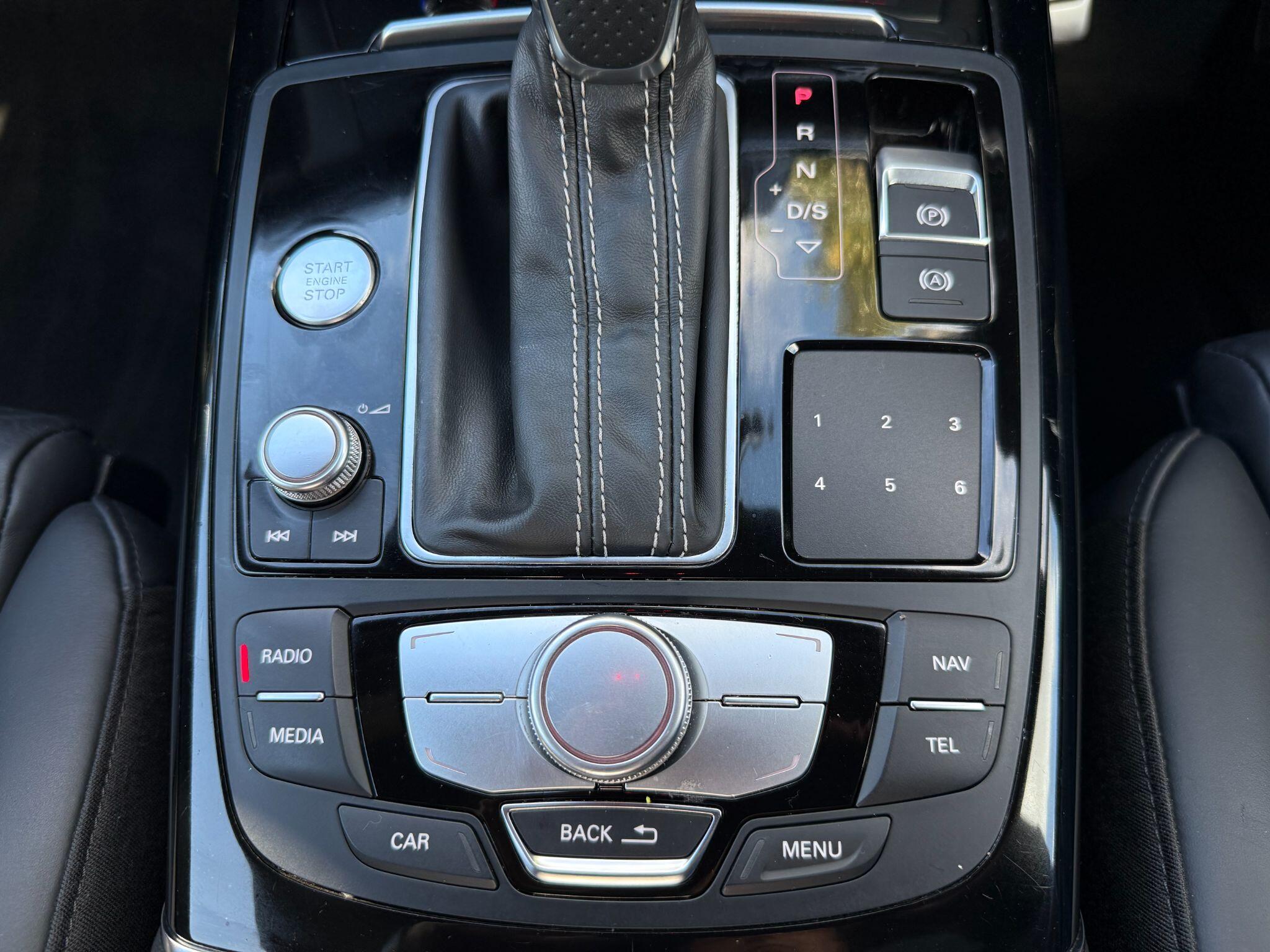 Audi A6 view 32