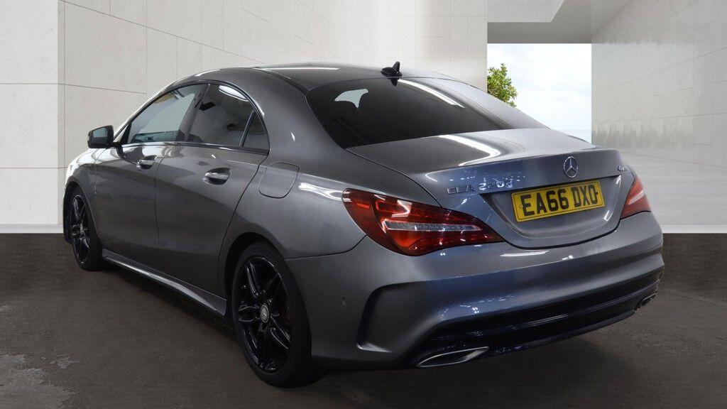 Mercedes-Benz Cla view 4