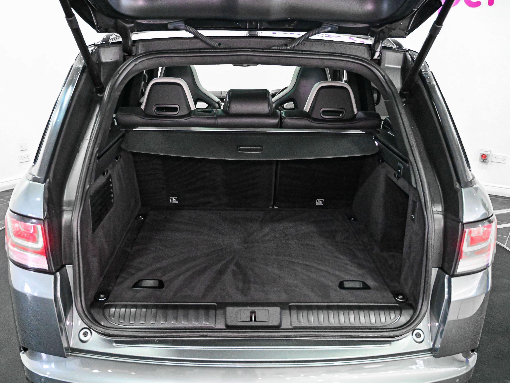 Land Rover Range Rover Sport view 28