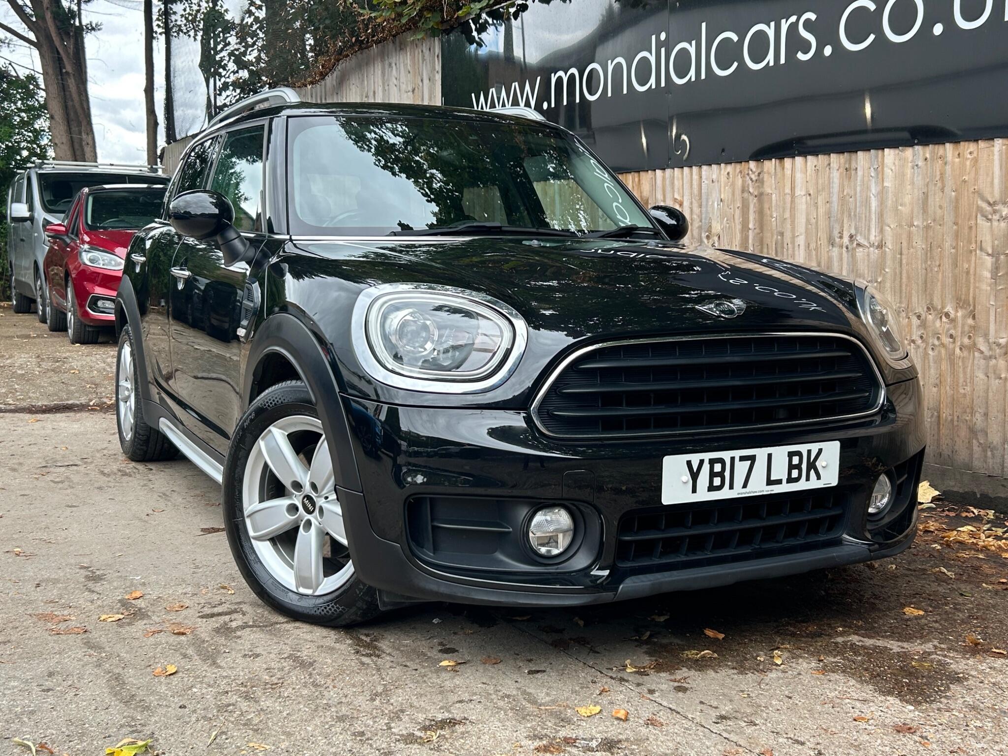 Mini Countryman view 11