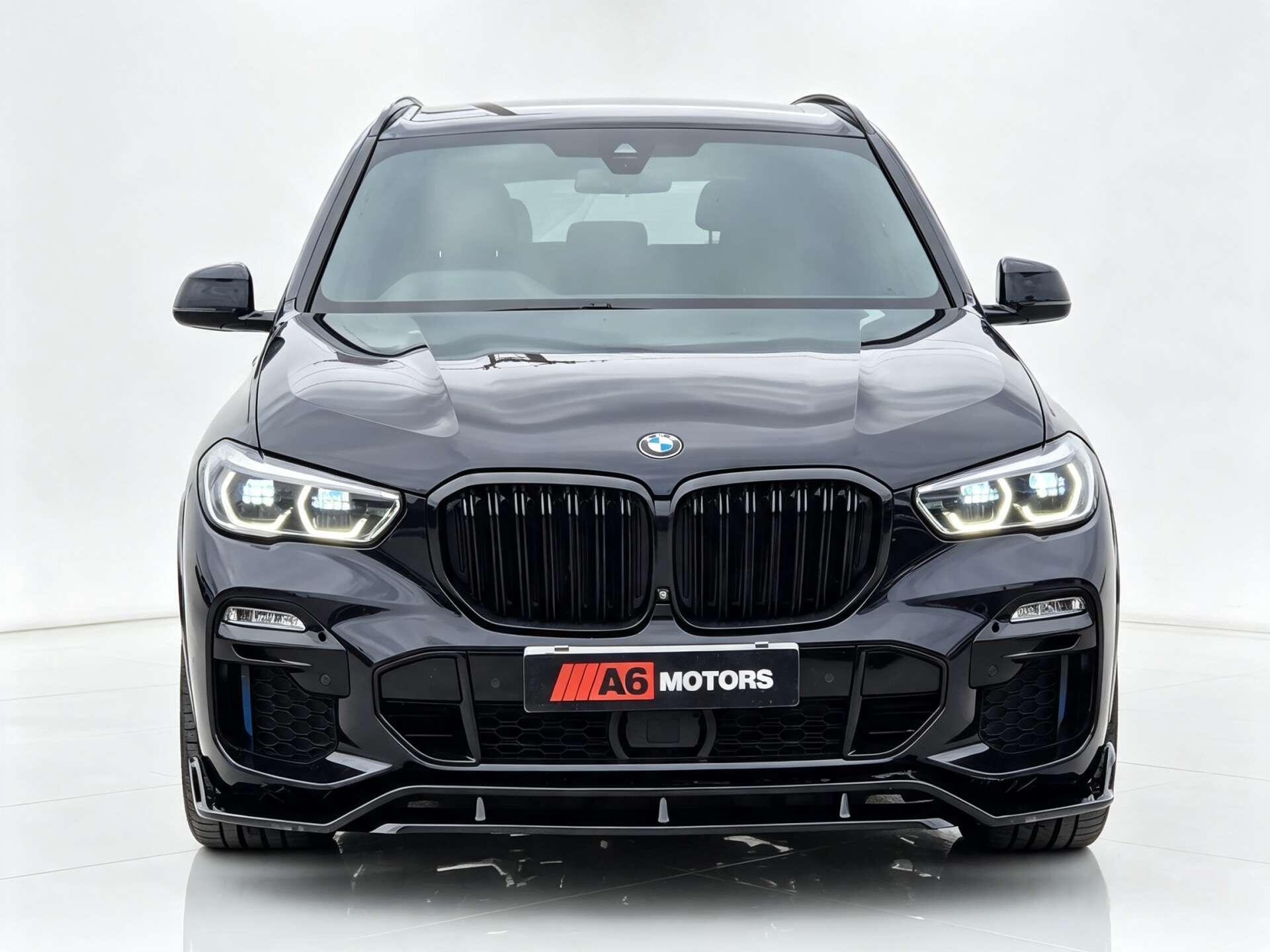 BMW X5 view 3