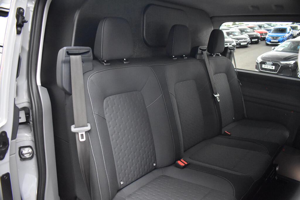 Ford Transit Custom view 35