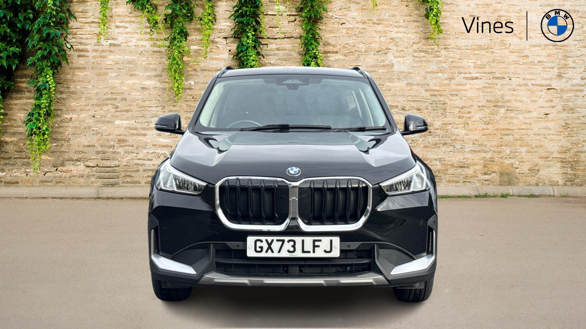 BMW X1 view 16