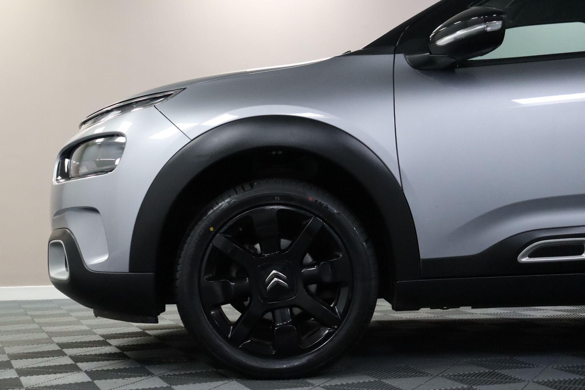 Citroen C4 Cactus view 27