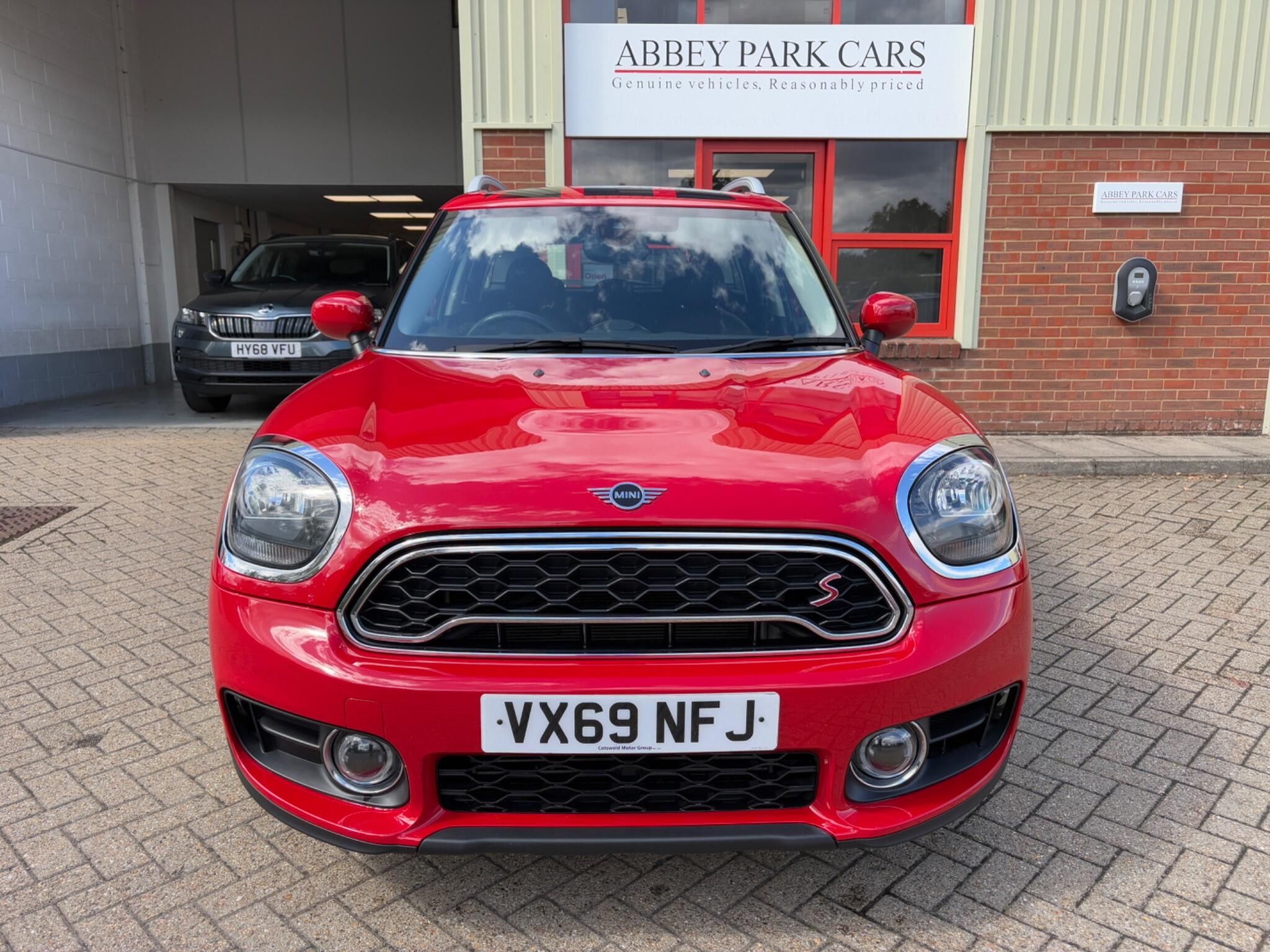 Mini Countryman view 8