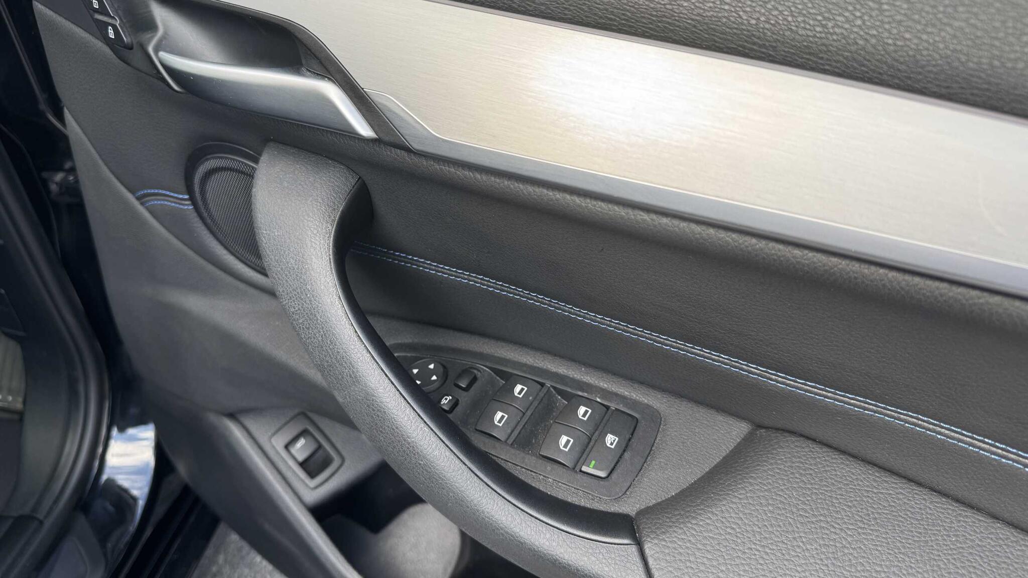 BMW X1 view 24