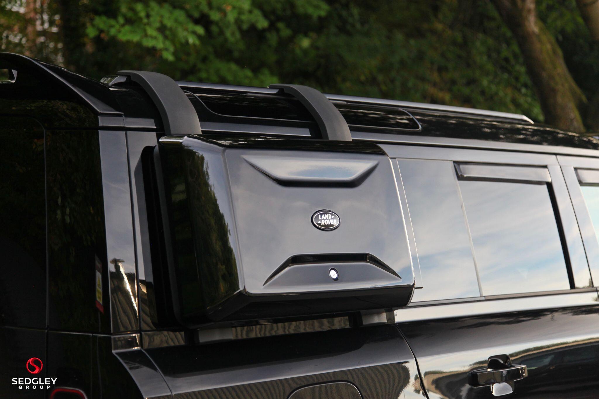 Land Rover Defender view 11