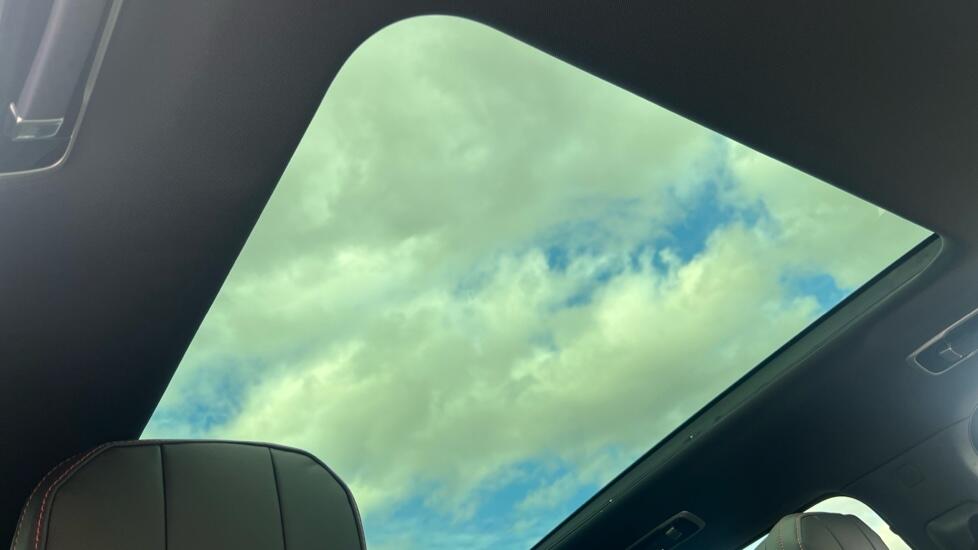 Land Rover Range Rover Sport view 20