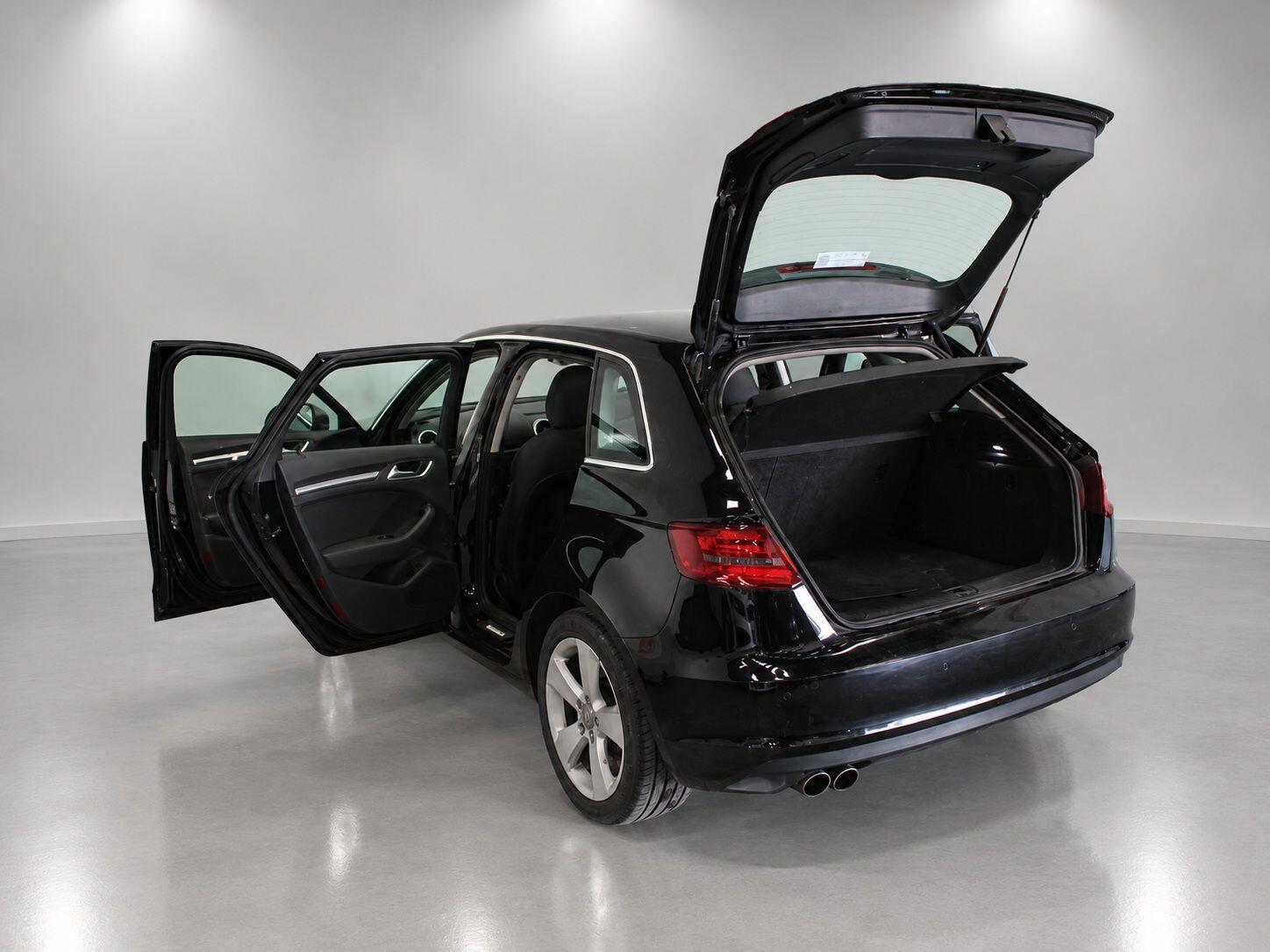 Audi A3 view 20