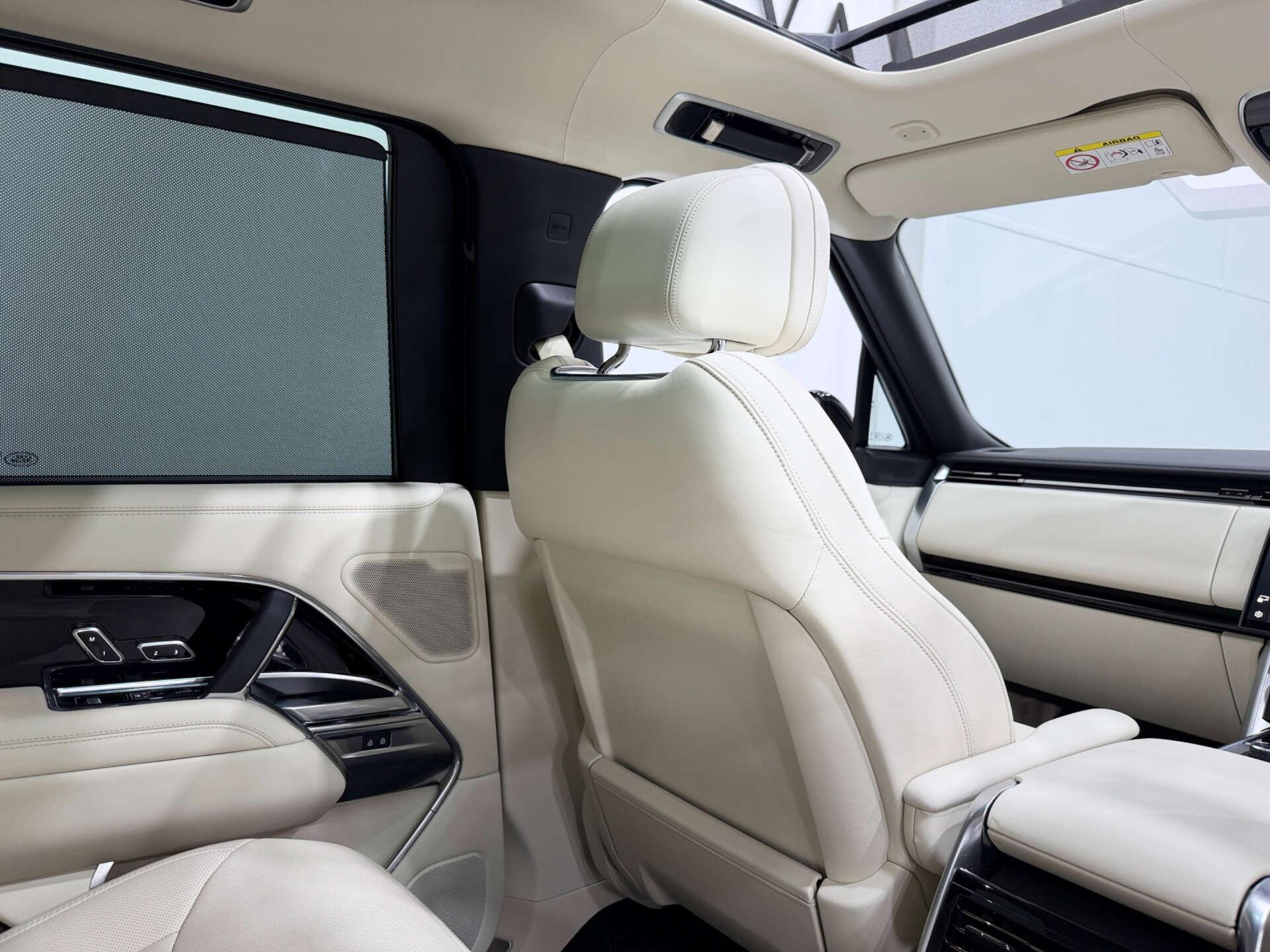 Land Rover Range Rover view 18