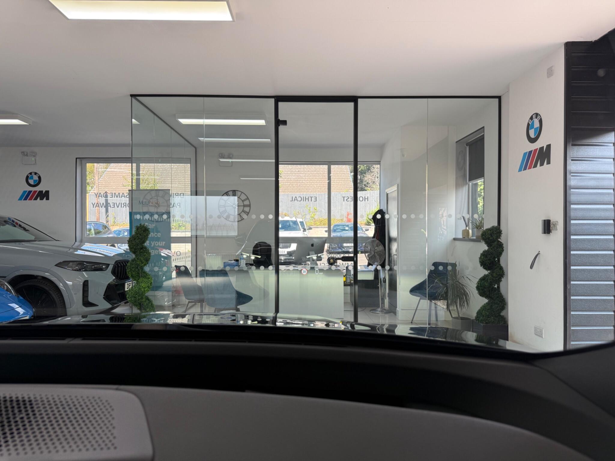 BMW iX view 33