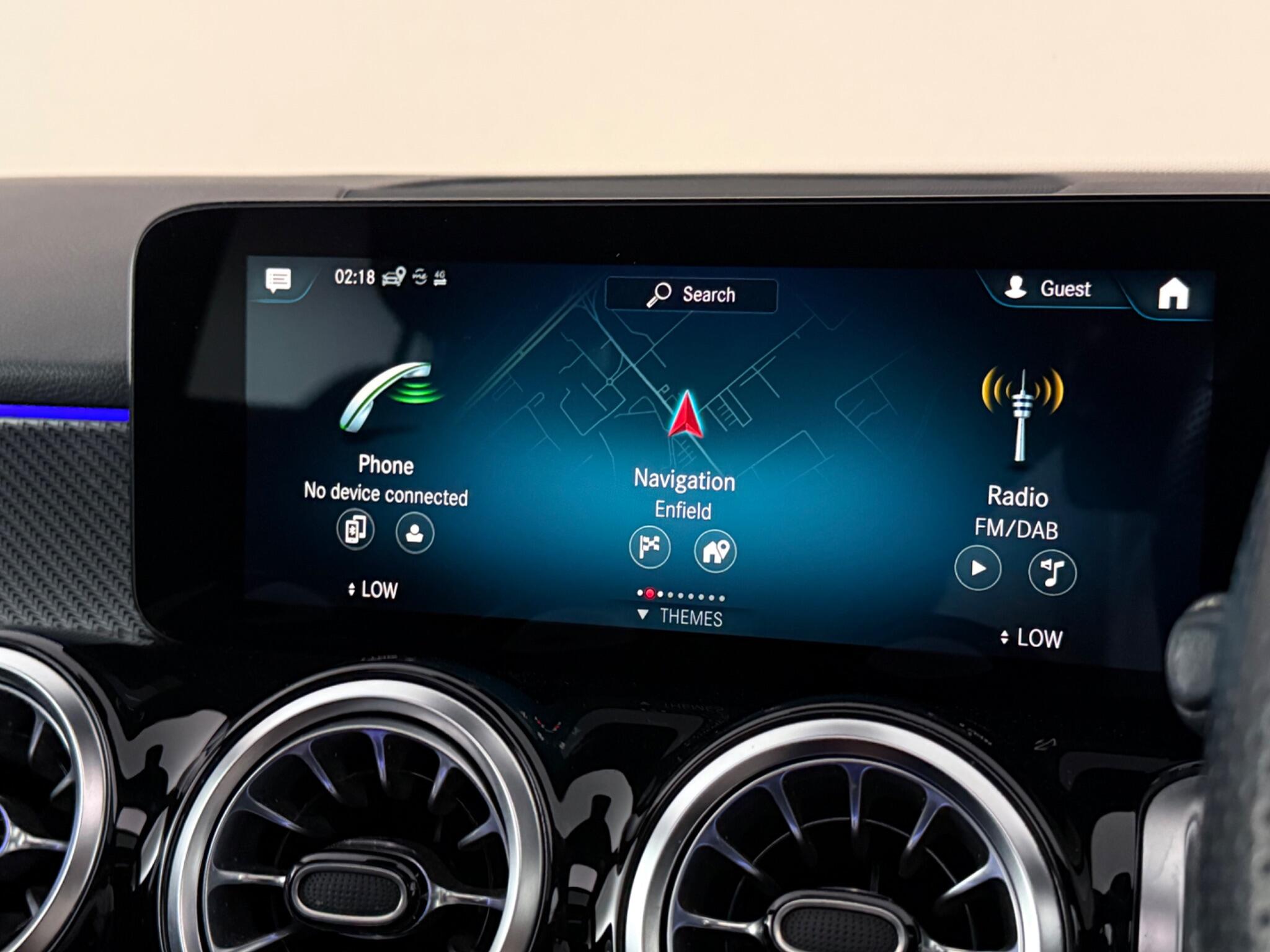 Mercedes-Benz GLB view 26