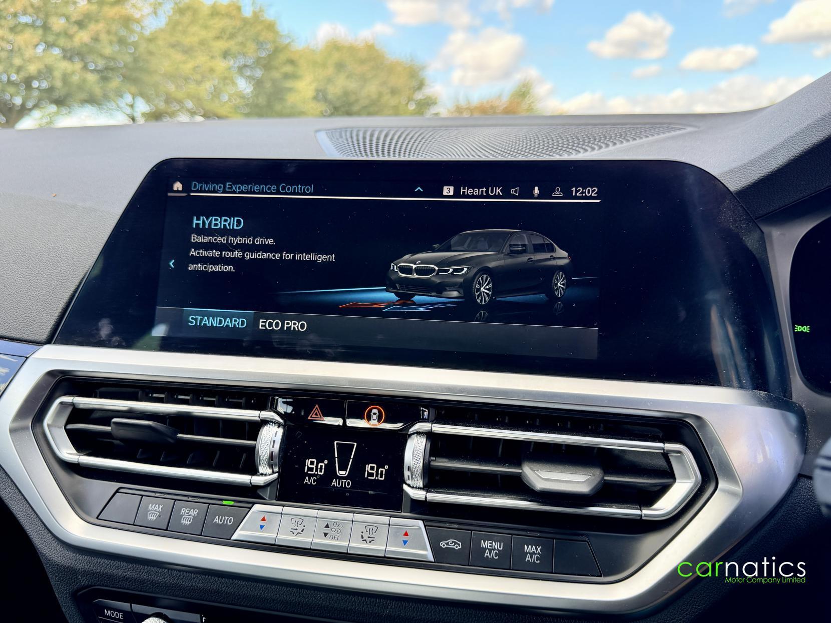 BMW 3 Series view 39