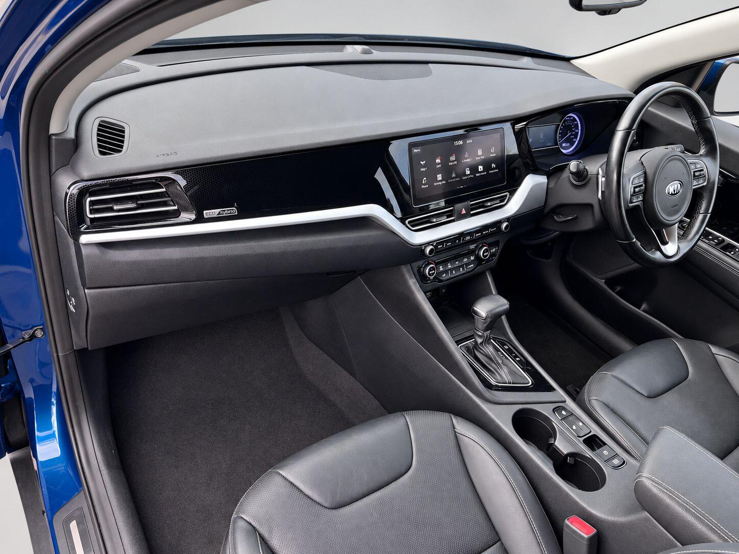 Kia Niro view 38