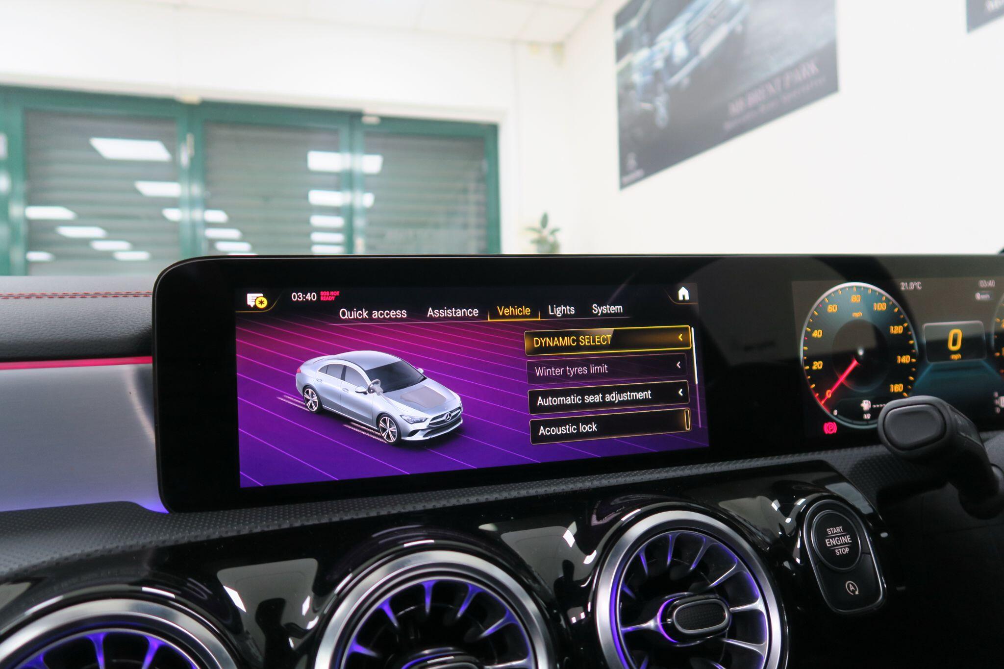 Mercedes-Benz Cla view 14