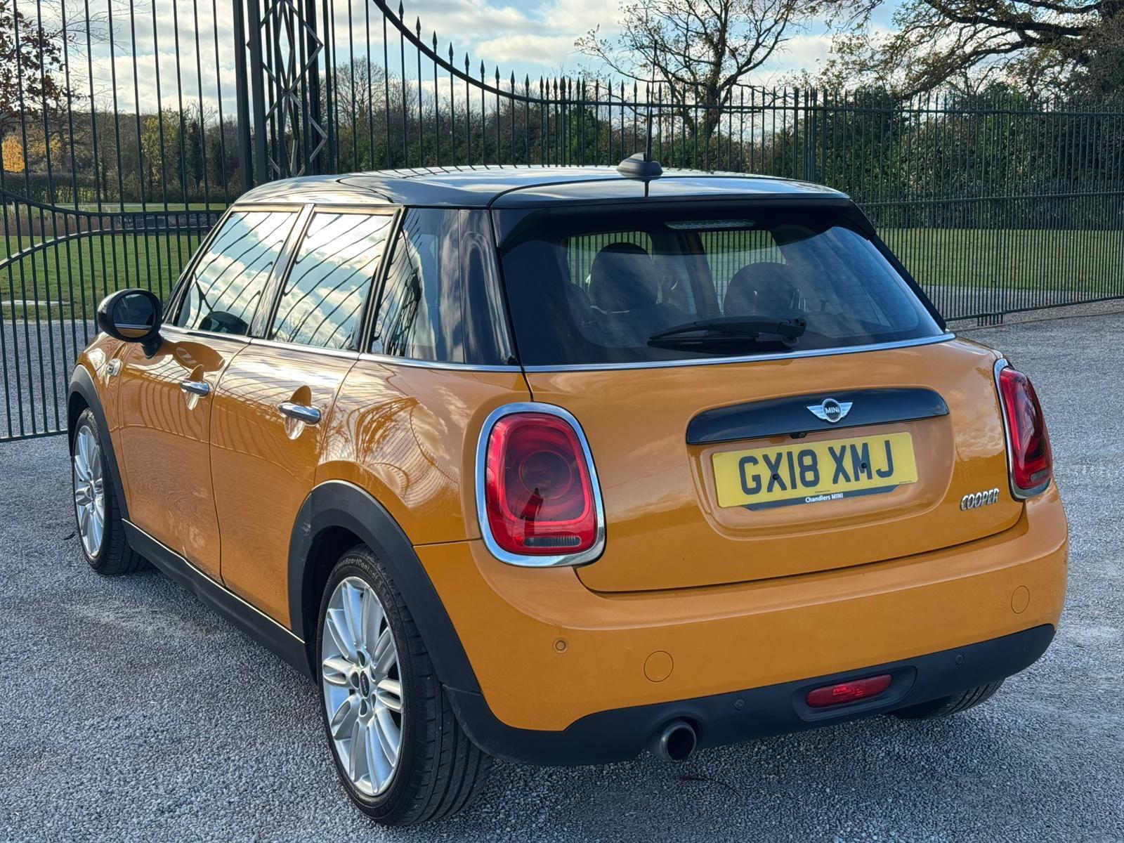 2018 MINI Hatch 1.5 Cooper Steptronic Euro 6 (s/s) 5dr • 107,132 miles image 2