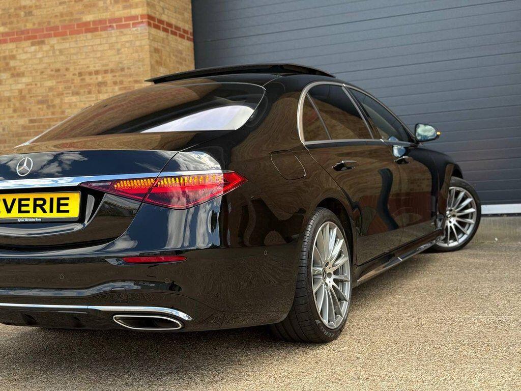 Mercedes-Benz S Class view 100